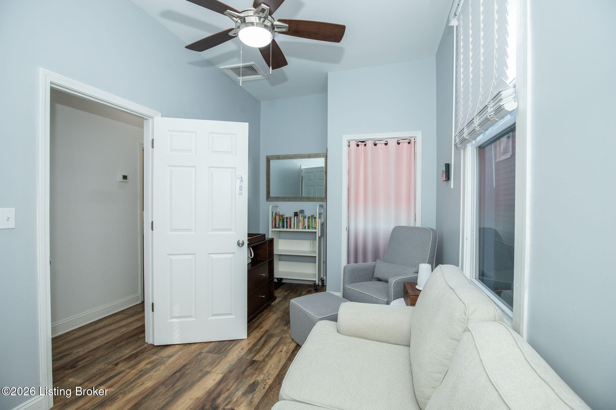 1044 E Kentucky St Property Photo 17
