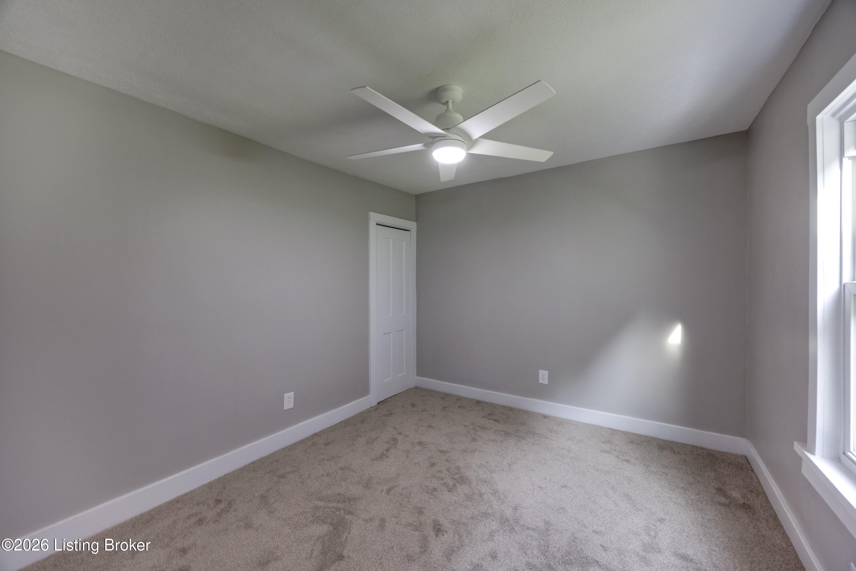 1010 Palatka Rd Property Photo 8