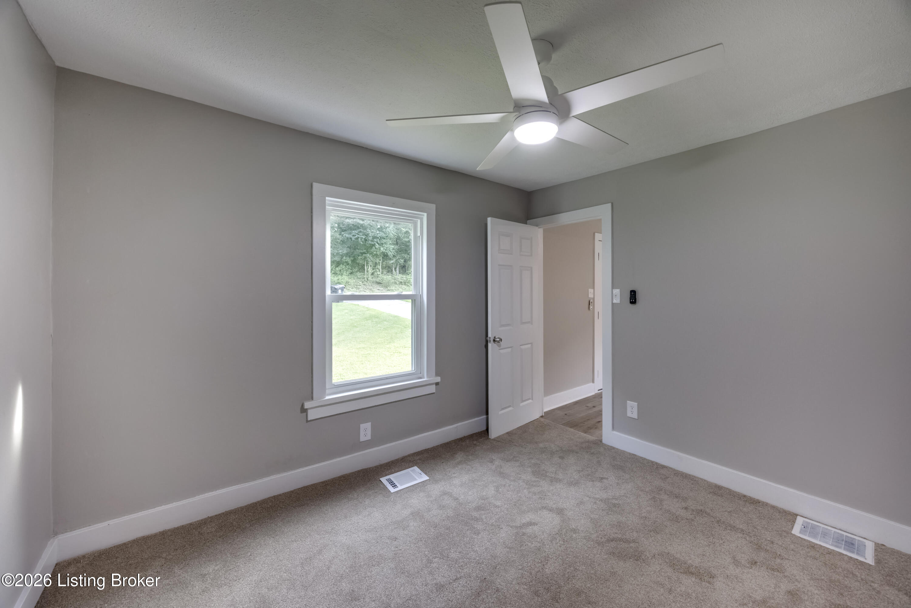 1010 Palatka Rd Property Photo 10