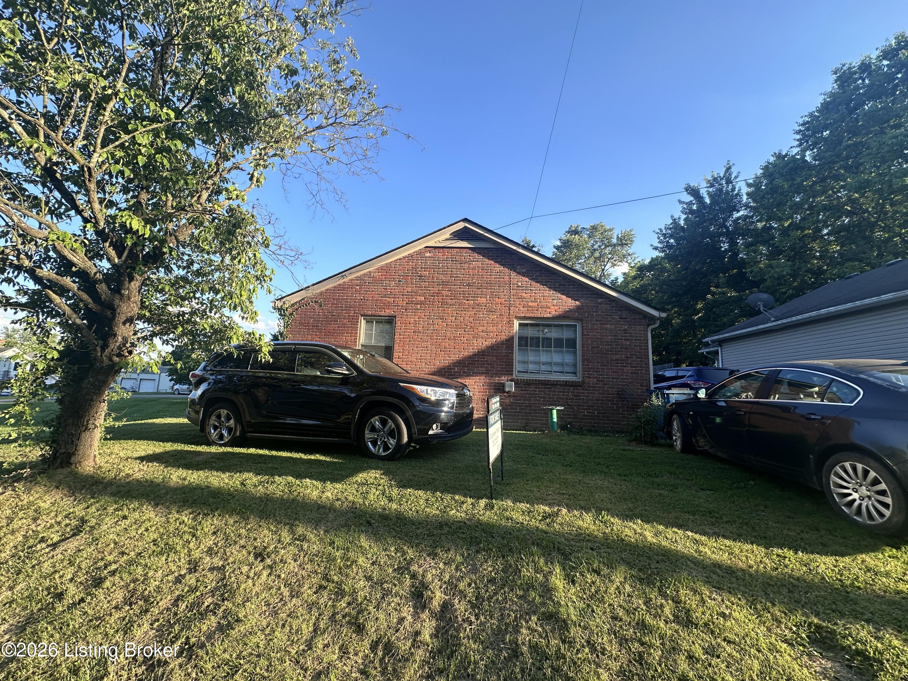 103 Eminence Pike Property Photo 1