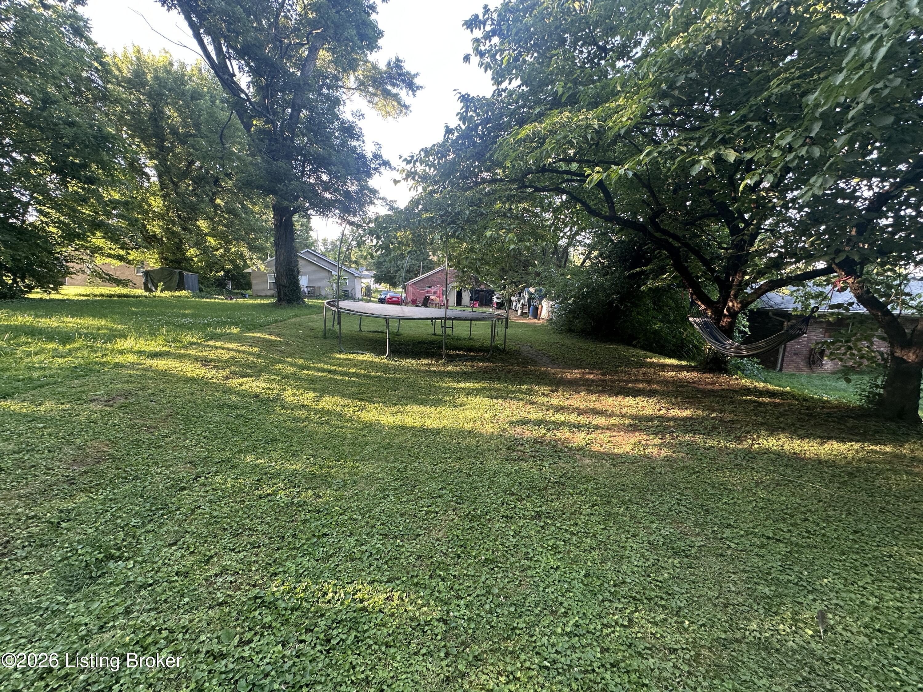 103 Eminence Pike Property Photo 16