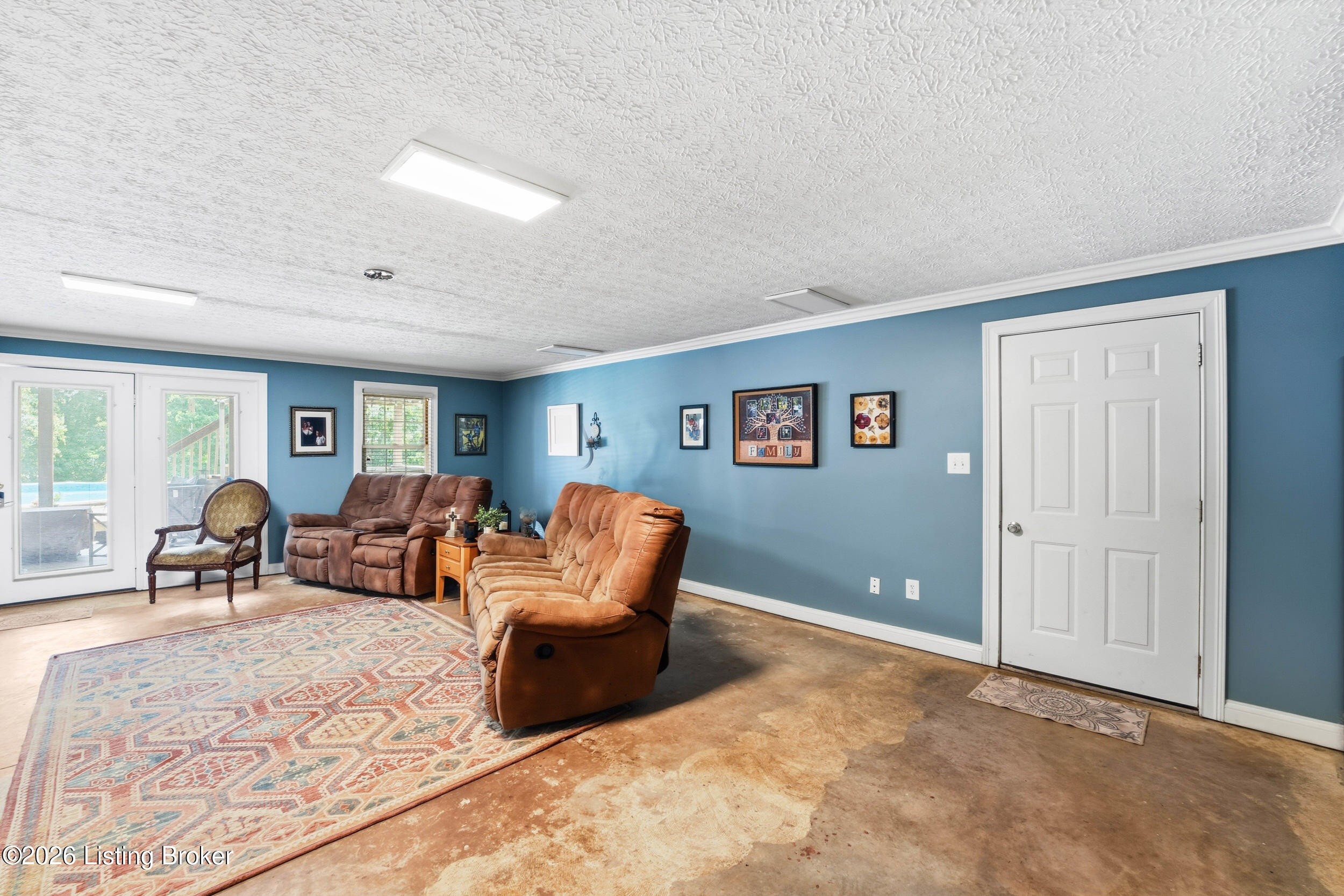 1015 Ethen Alan Dr Property Photo 32