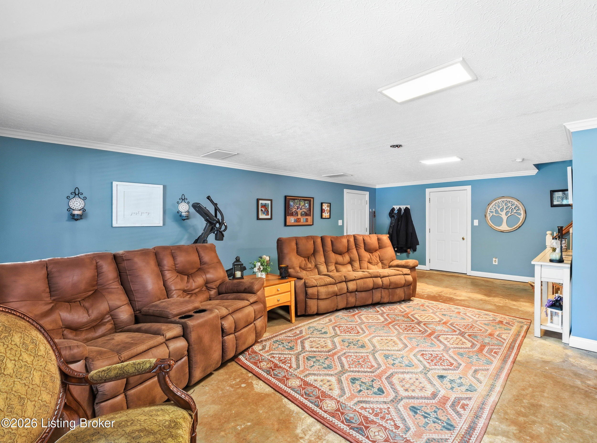 1015 Ethen Alan Dr Property Photo 33