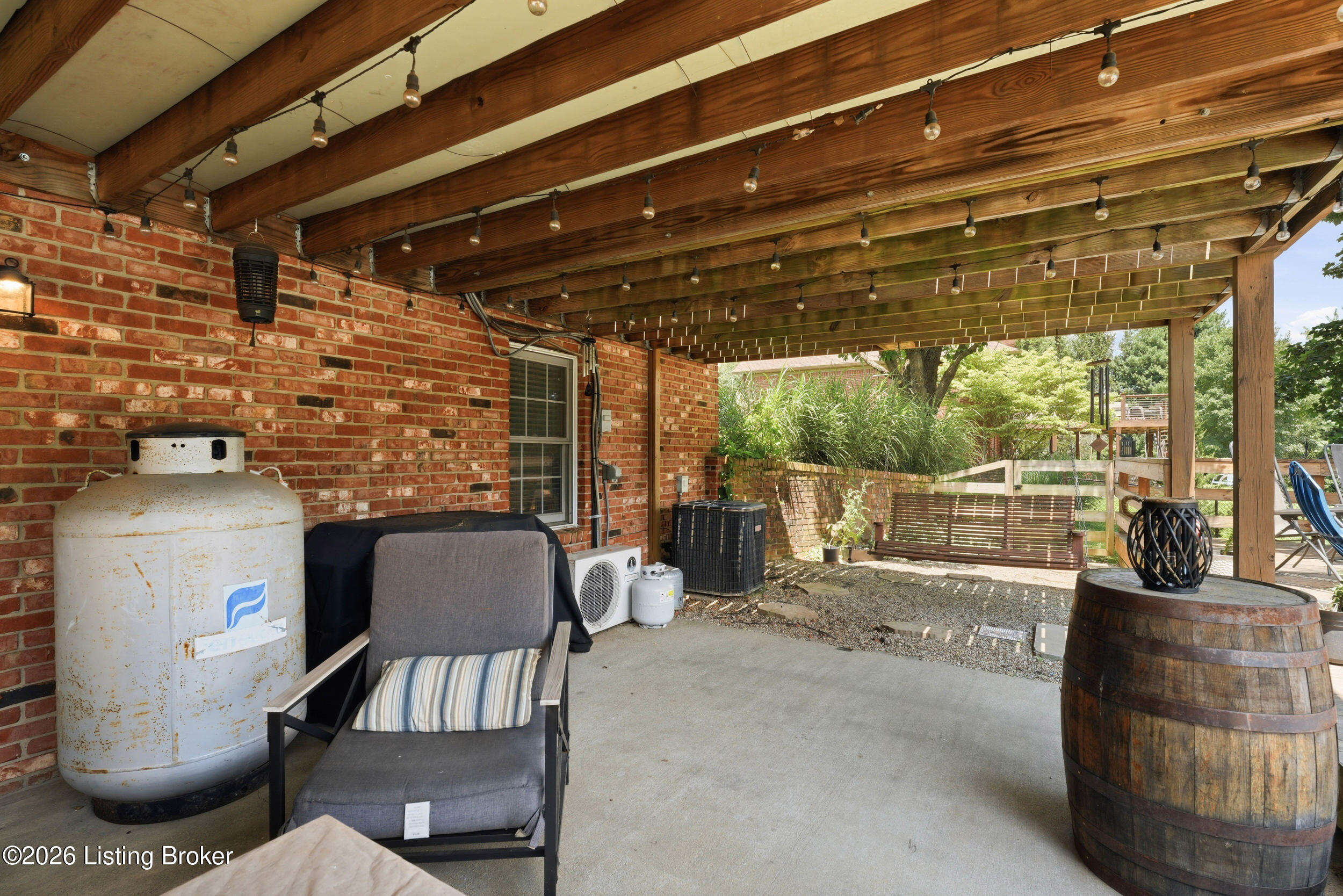 1015 Ethen Alan Dr Property Photo 47