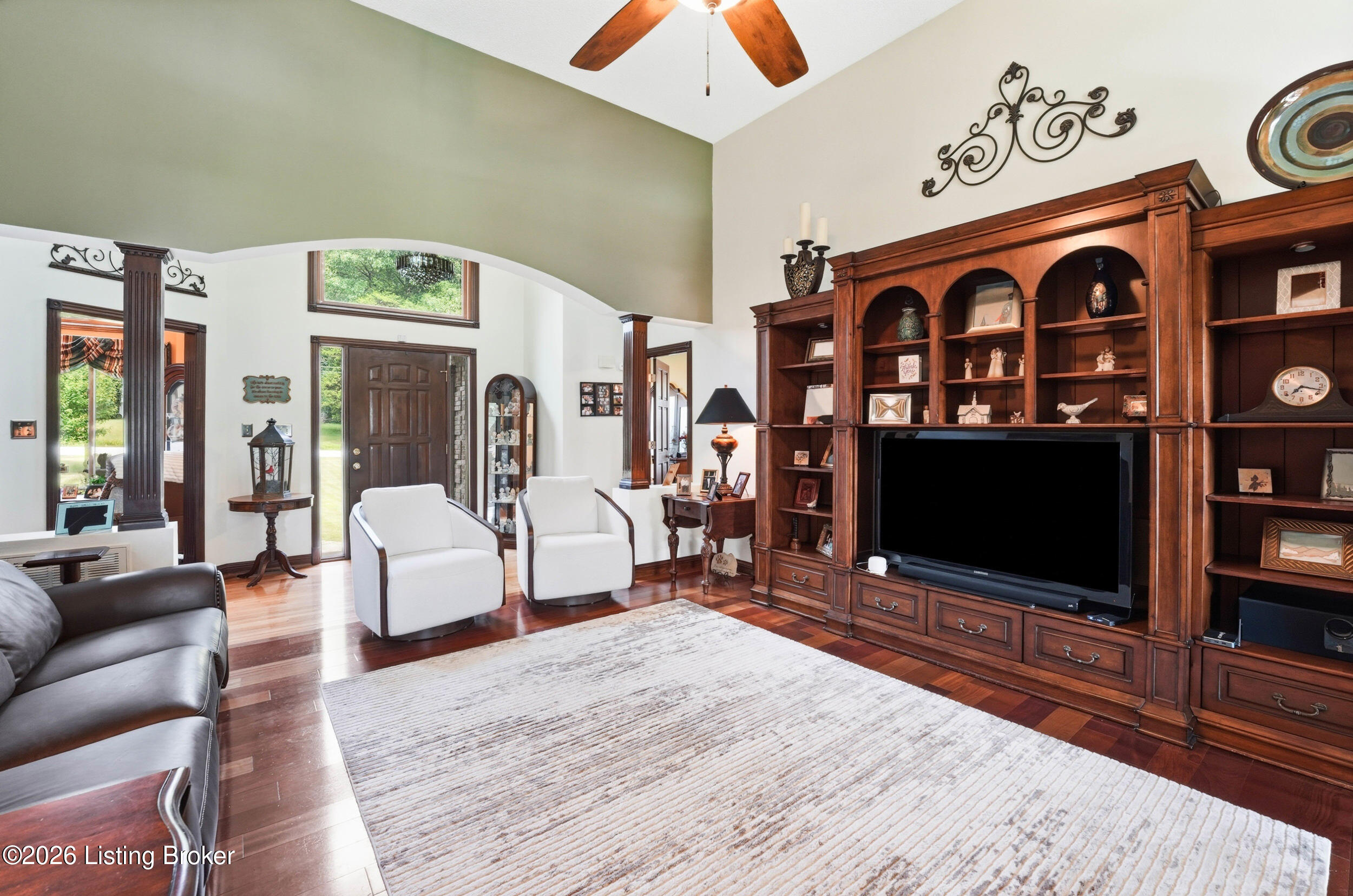 360 Aquaview Dr Property Photo 10