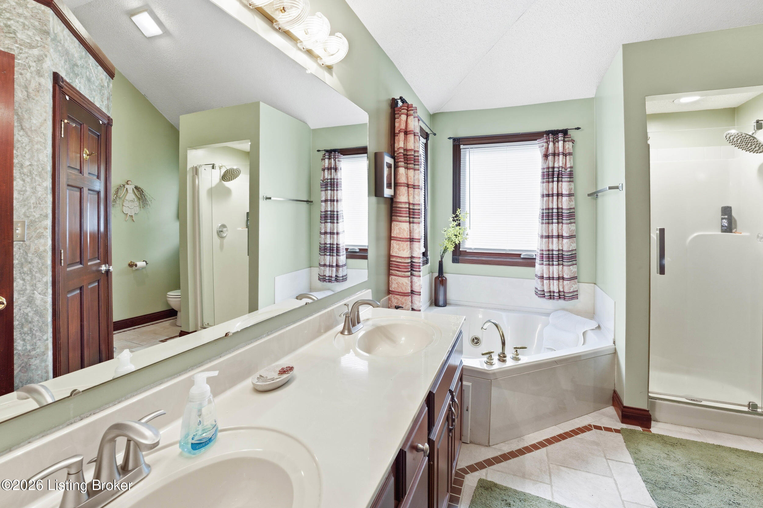 360 Aquaview Dr Property Photo 26