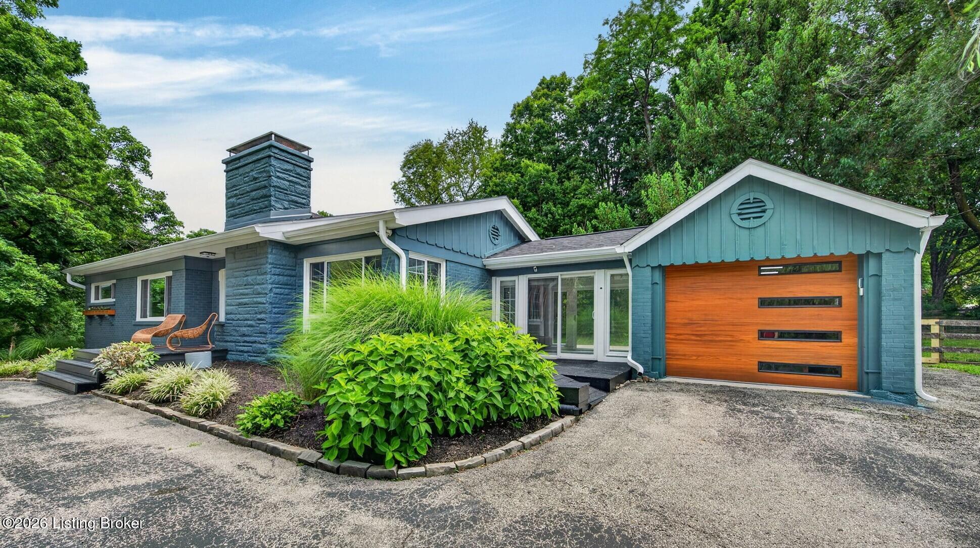 1105 Hollendale Way Property Photo 1