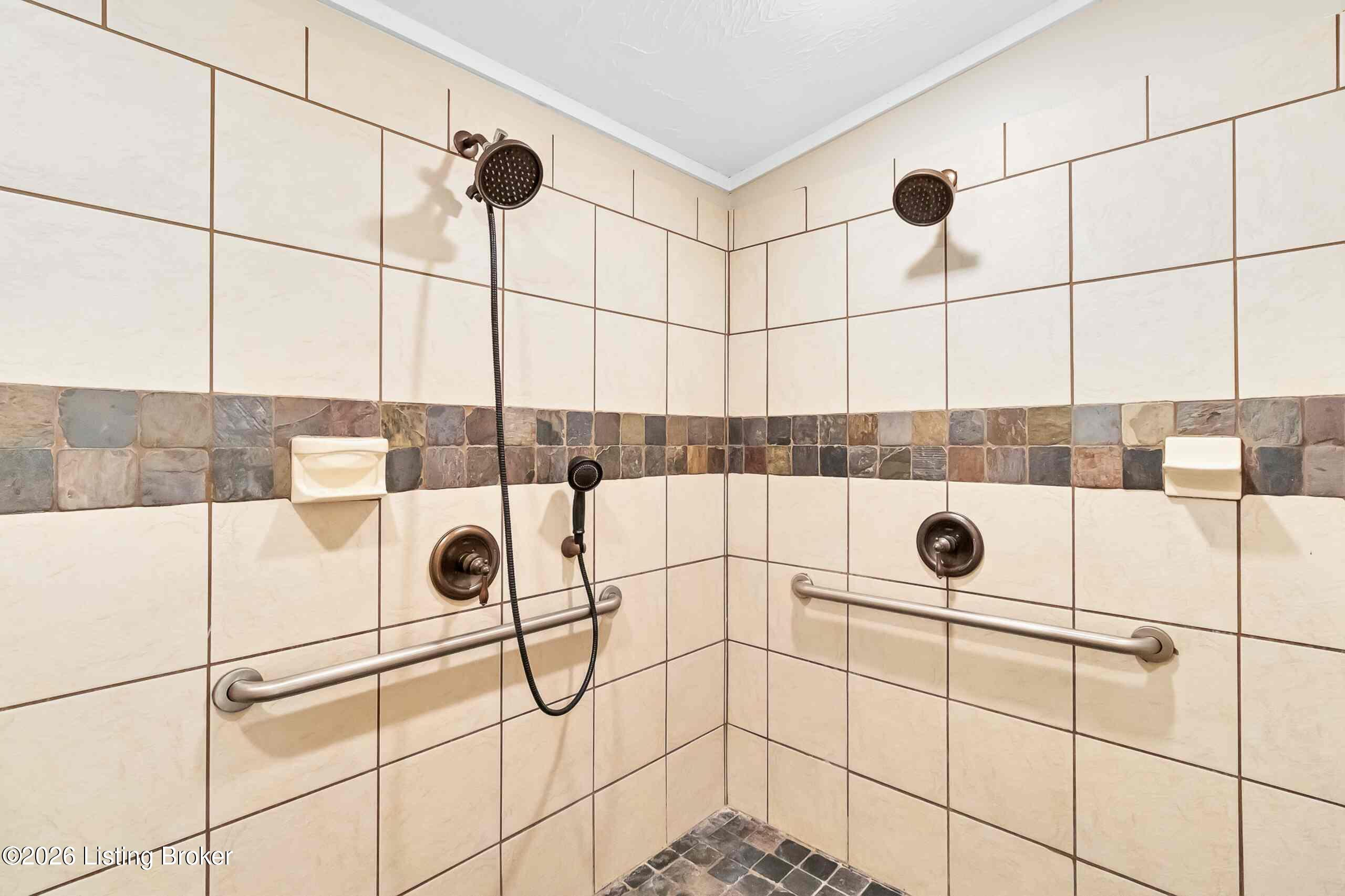 384 Adkins Cp Lp Property Photo 8
