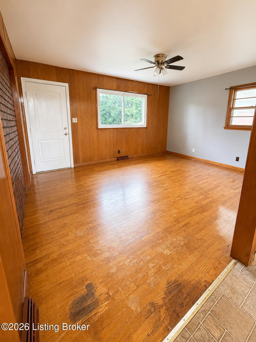 1740 Cherry Ln Property Photo 6