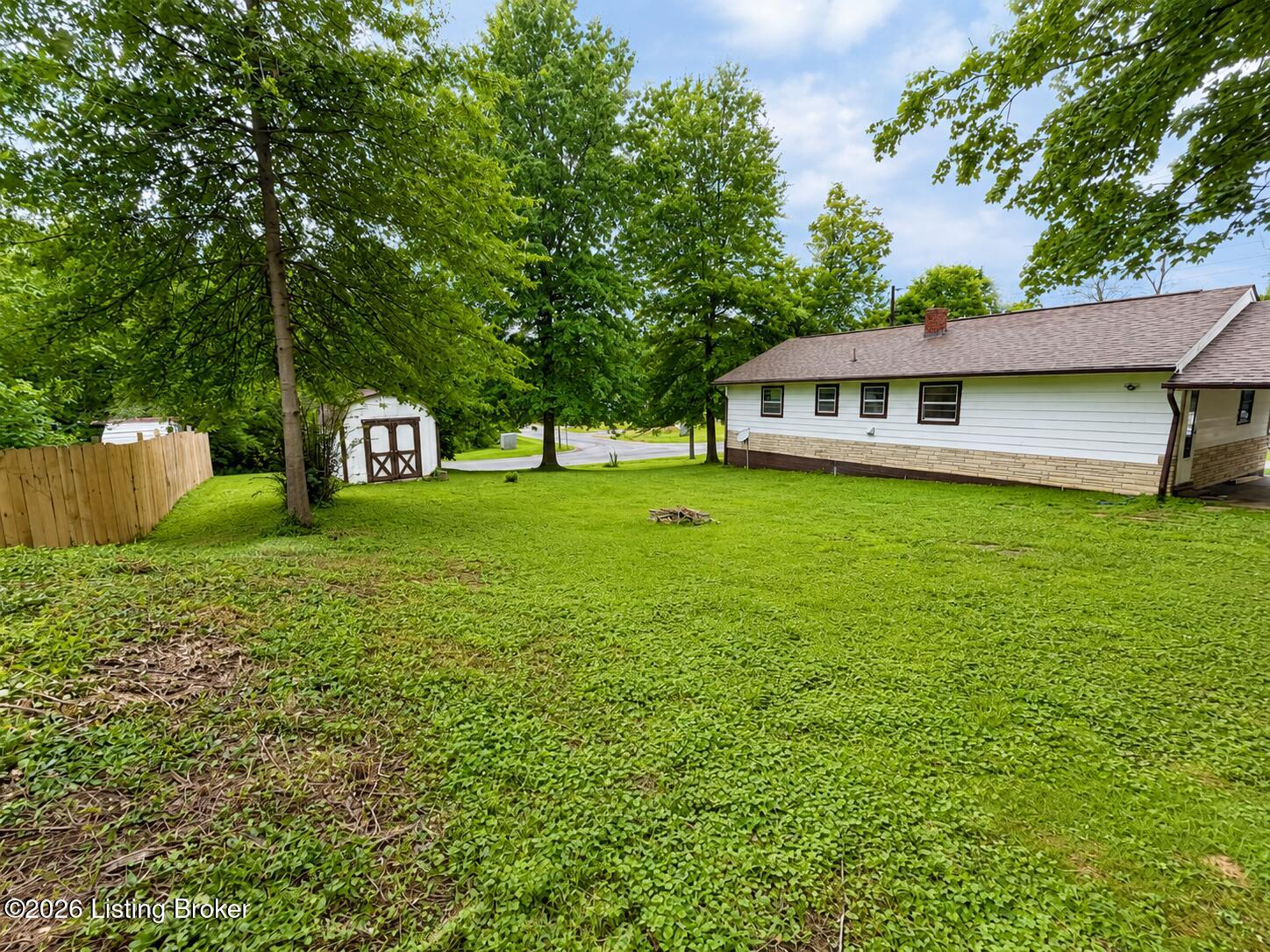 1740 Cherry Ln Property Photo 23