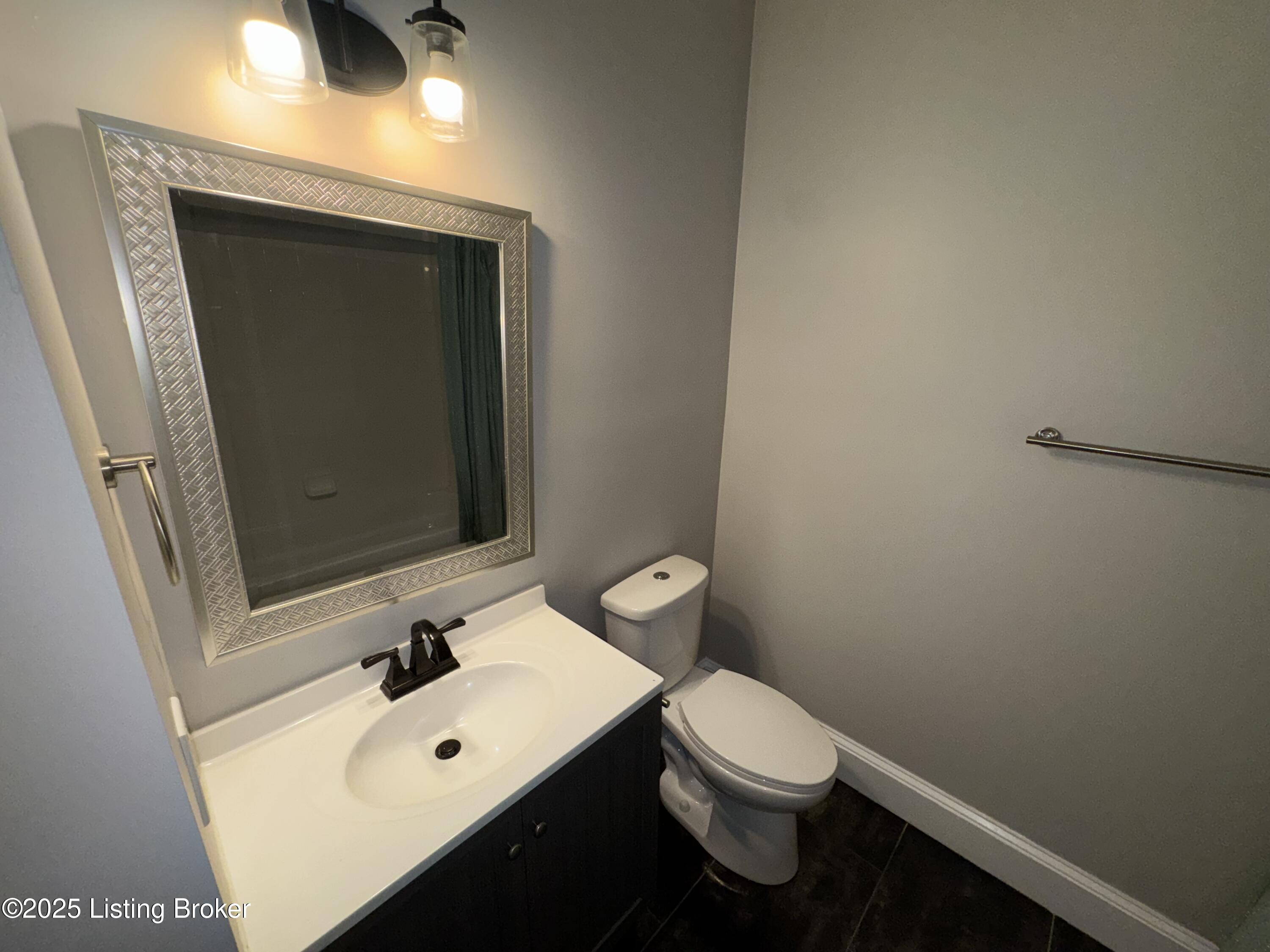 1130 Westlynne Pl 8 Property Photo 21