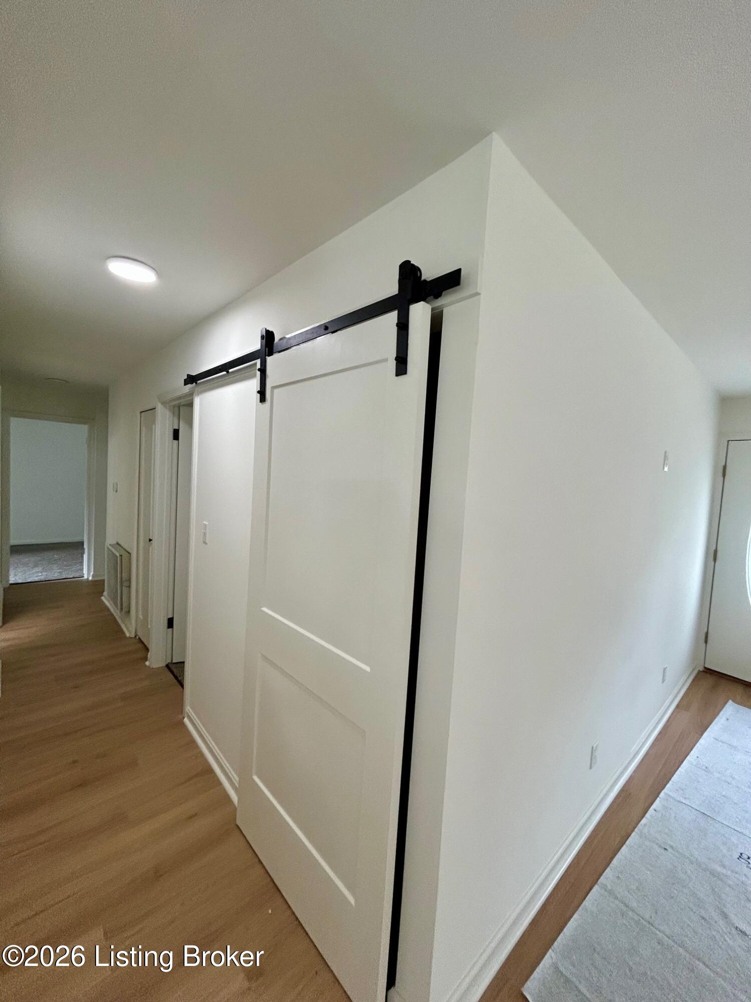 10207 Caven Ave Property Photo 15