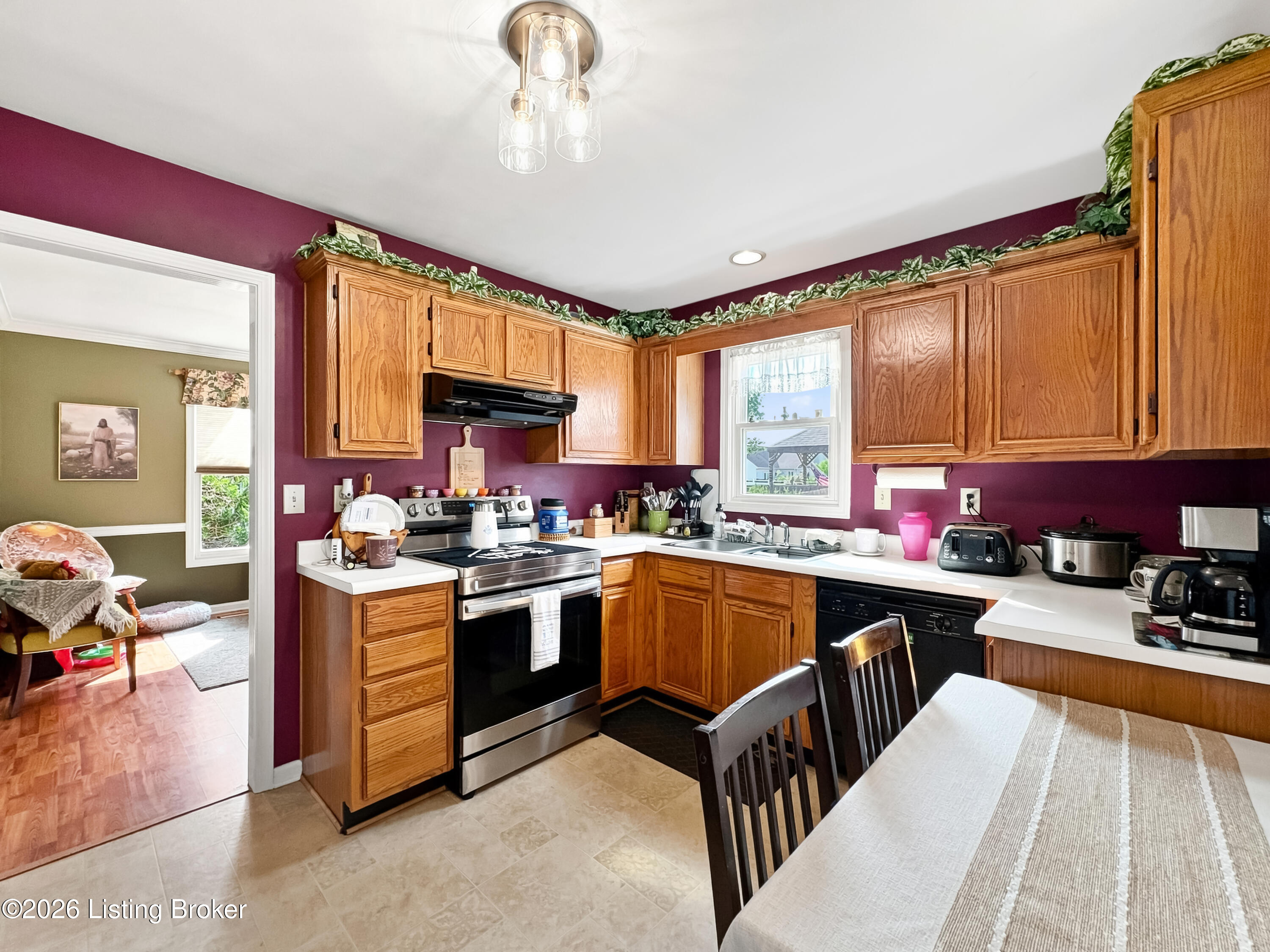 181 Spring Lake Ct Property Photo 16