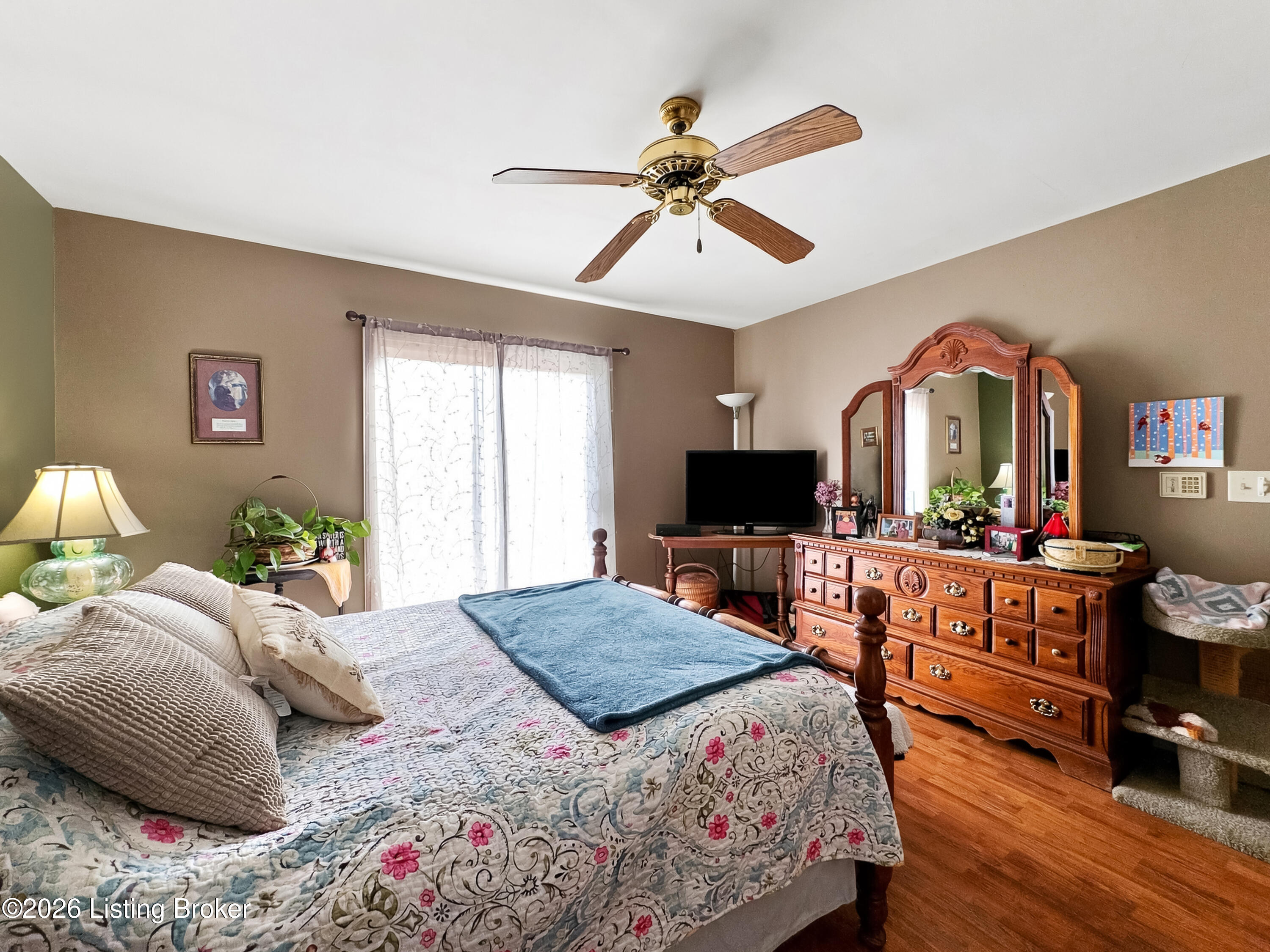 181 Spring Lake Ct Property Photo 23