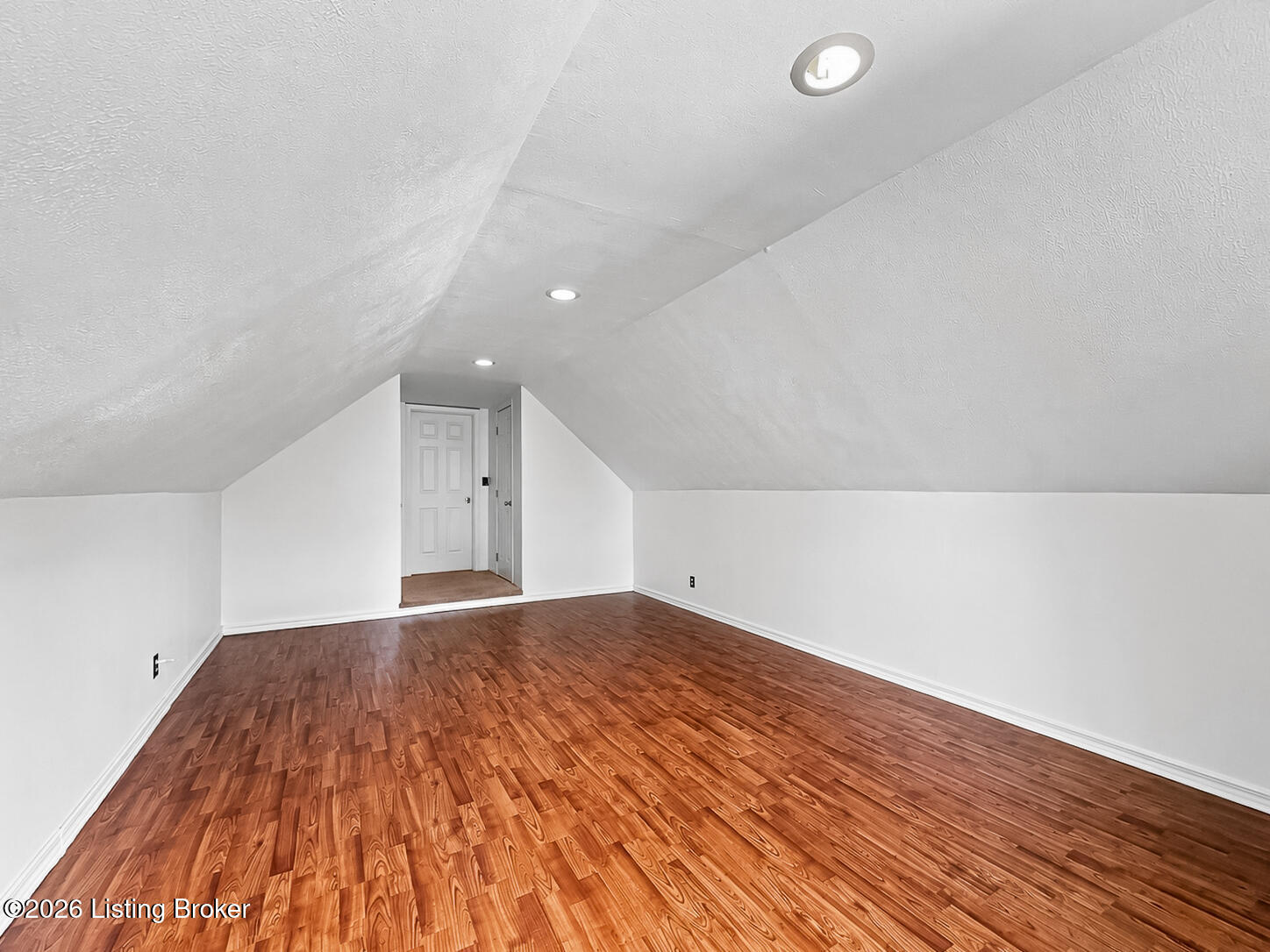 181 Spring Lake Ct Property Photo 34