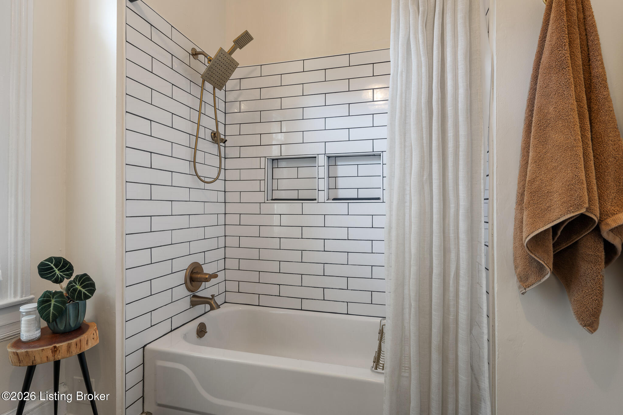 1147 S Brook St Property Photo 48