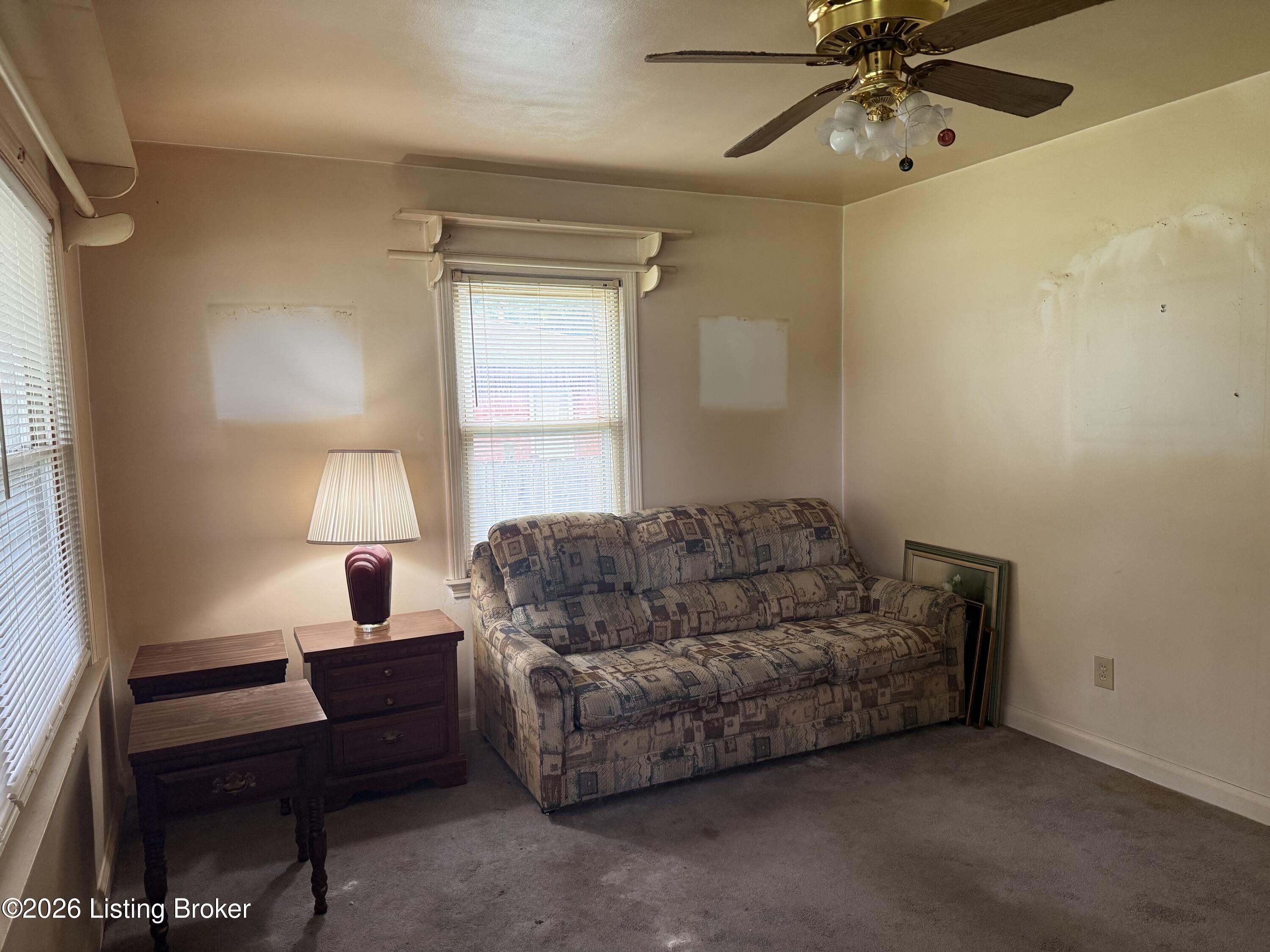 13106 Meadowlawn Dr Property Photo 2