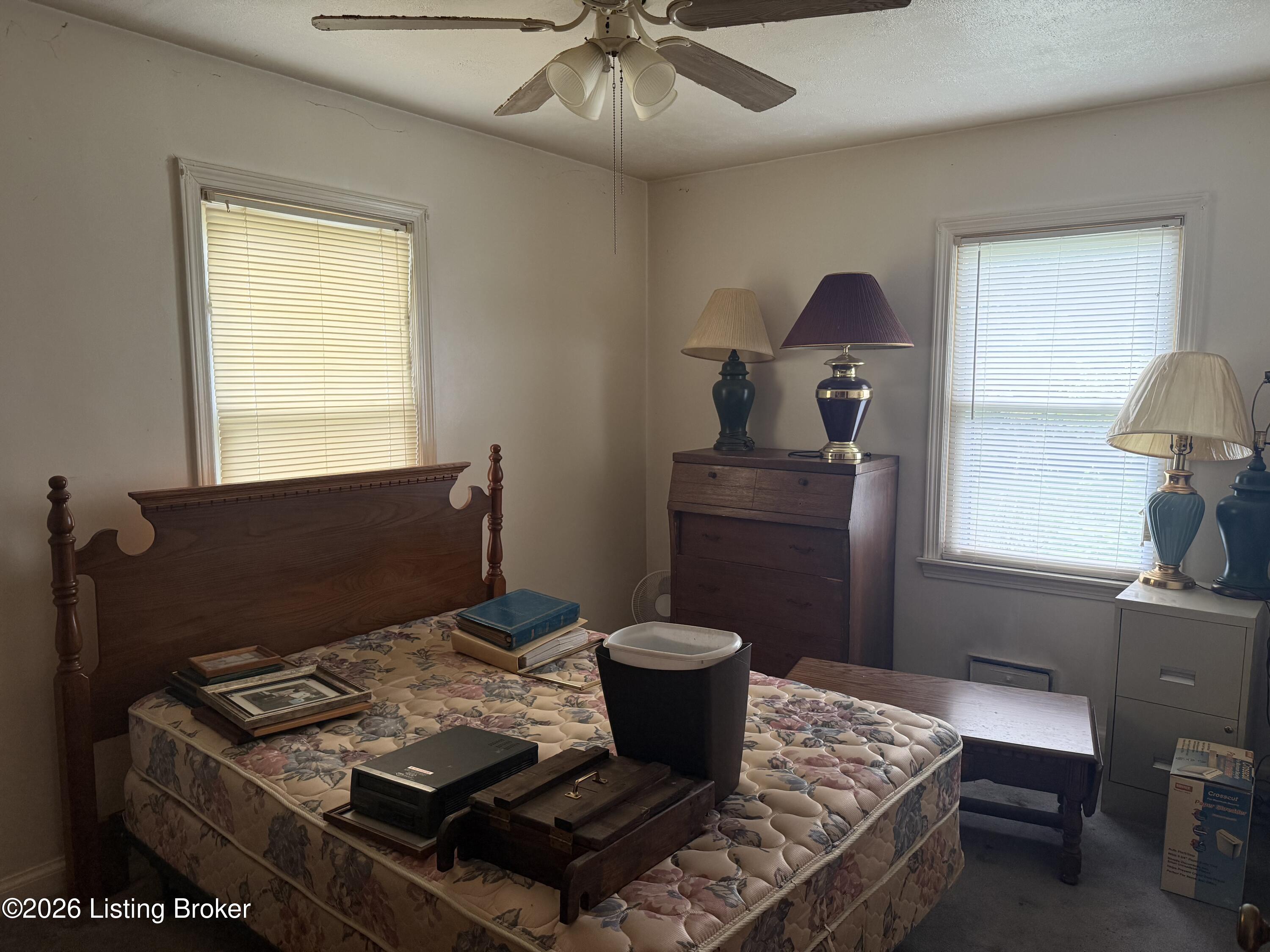 13106 Meadowlawn Dr Property Photo 3