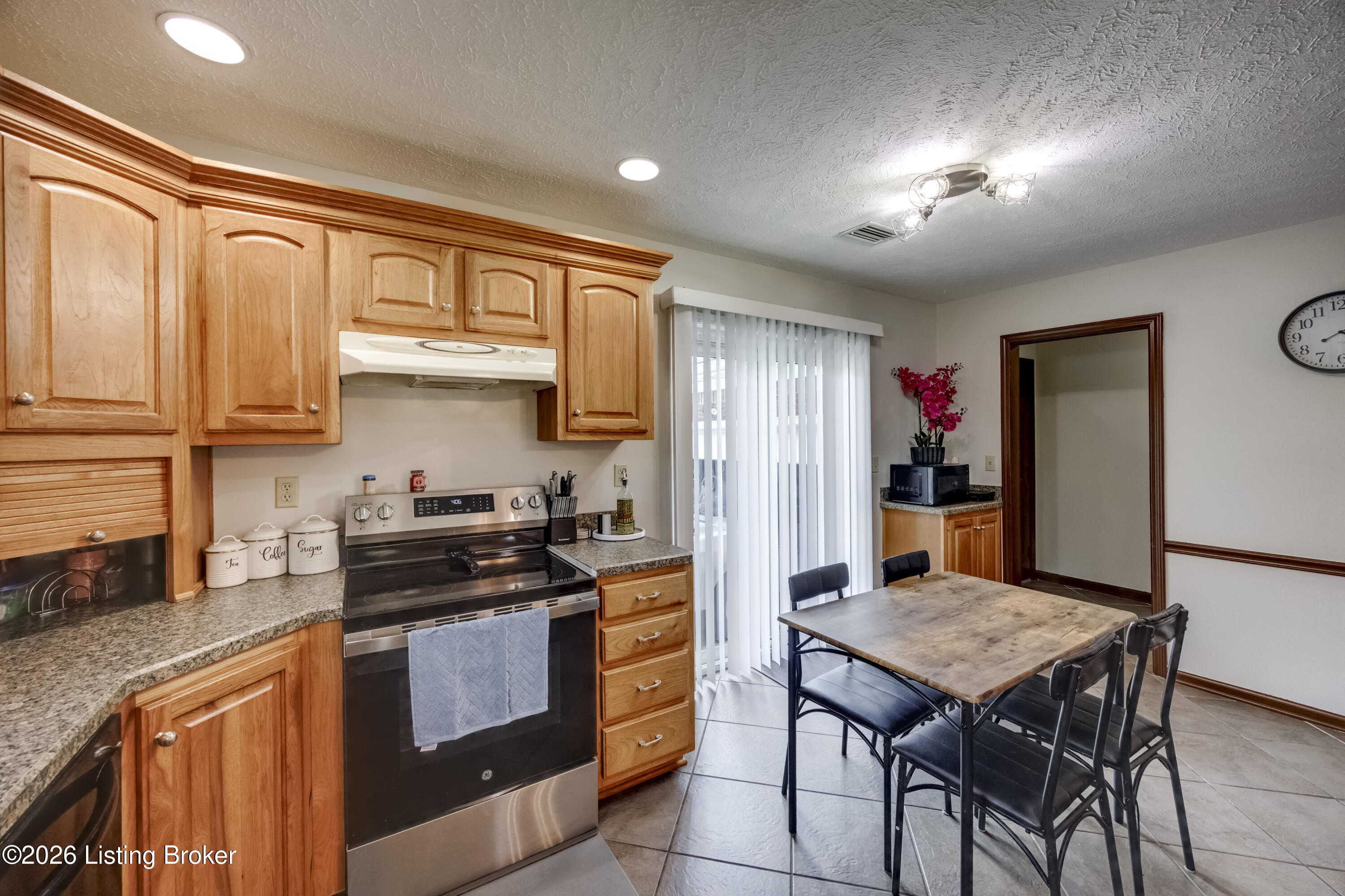 10408 Vantage Rd Property Photo 15