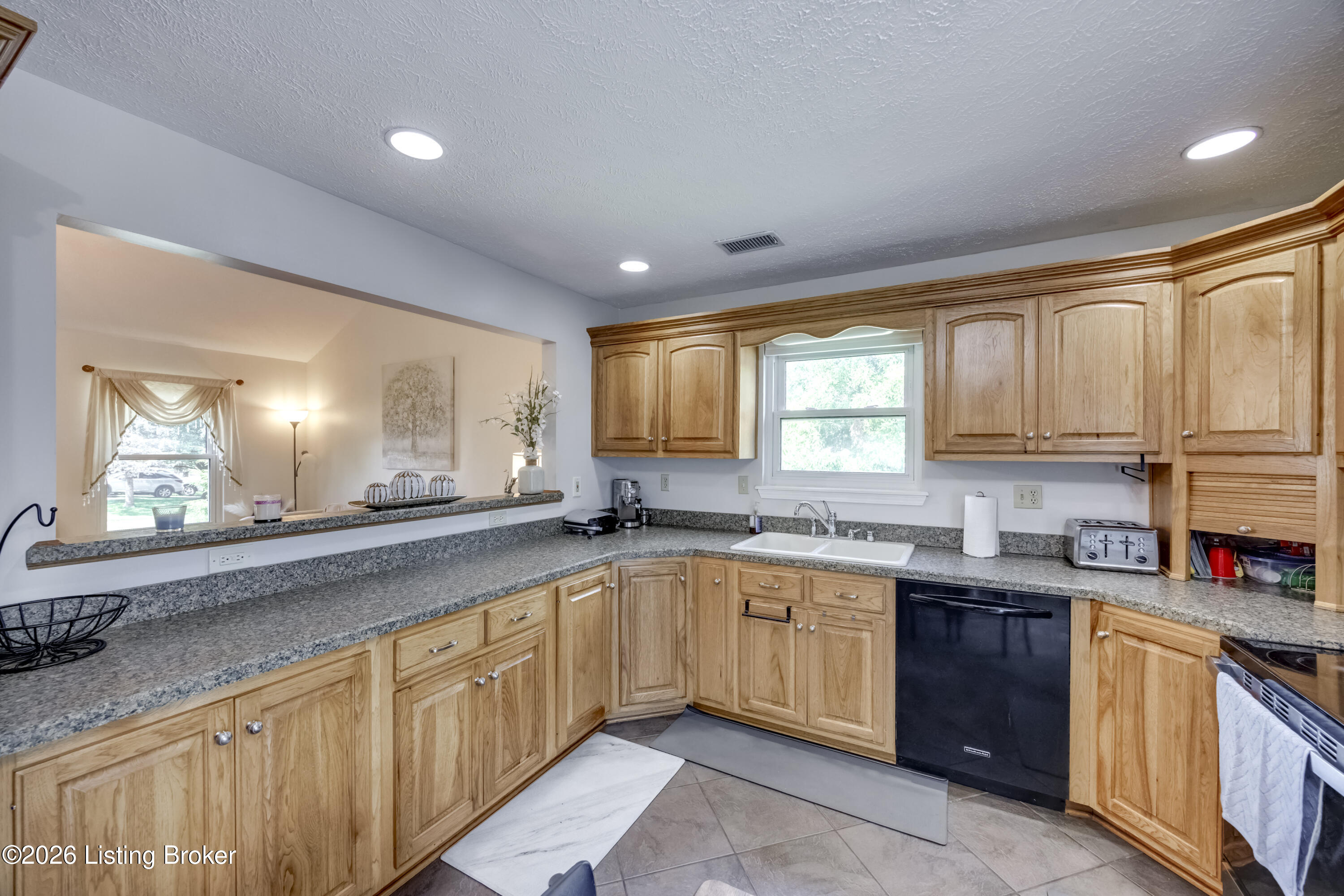 10408 Vantage Rd Property Photo 17