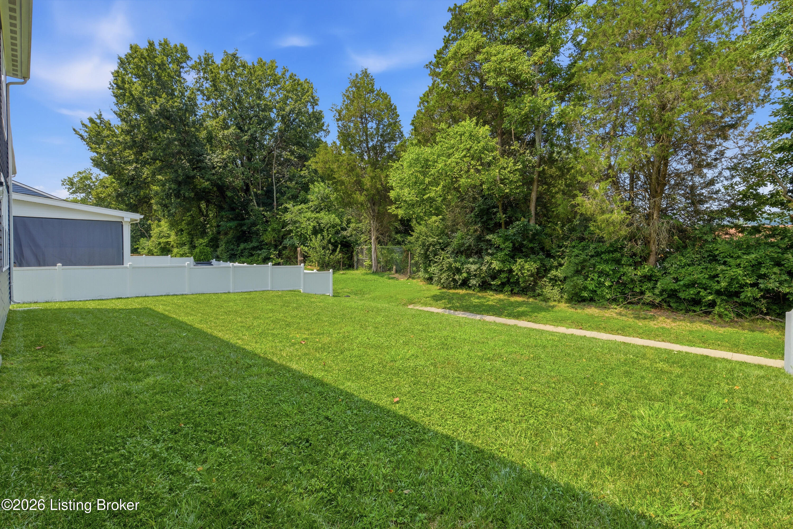 12024 Wooden Trace Dr Property Photo 35