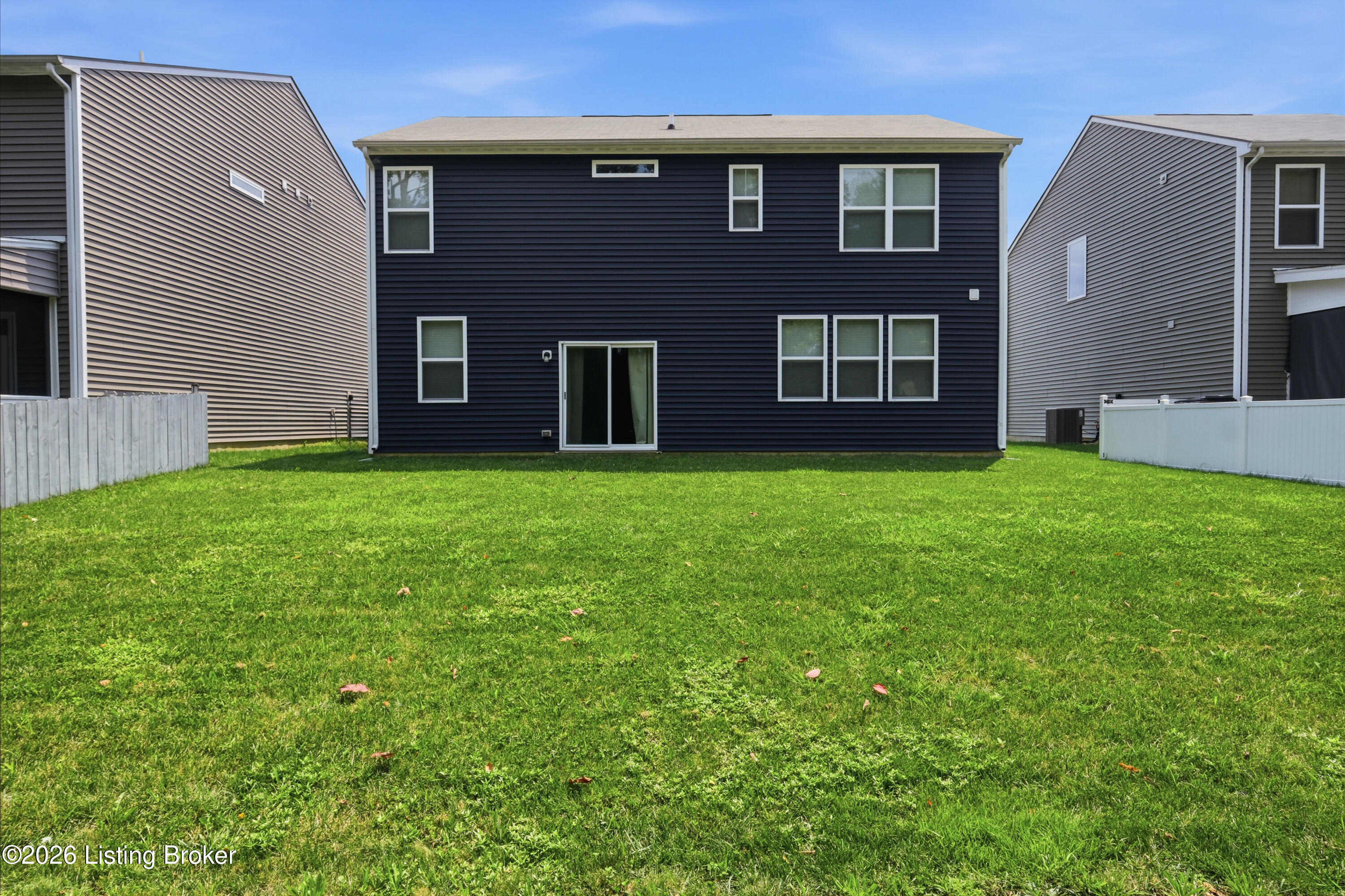 12024 Wooden Trace Dr Property Photo 37