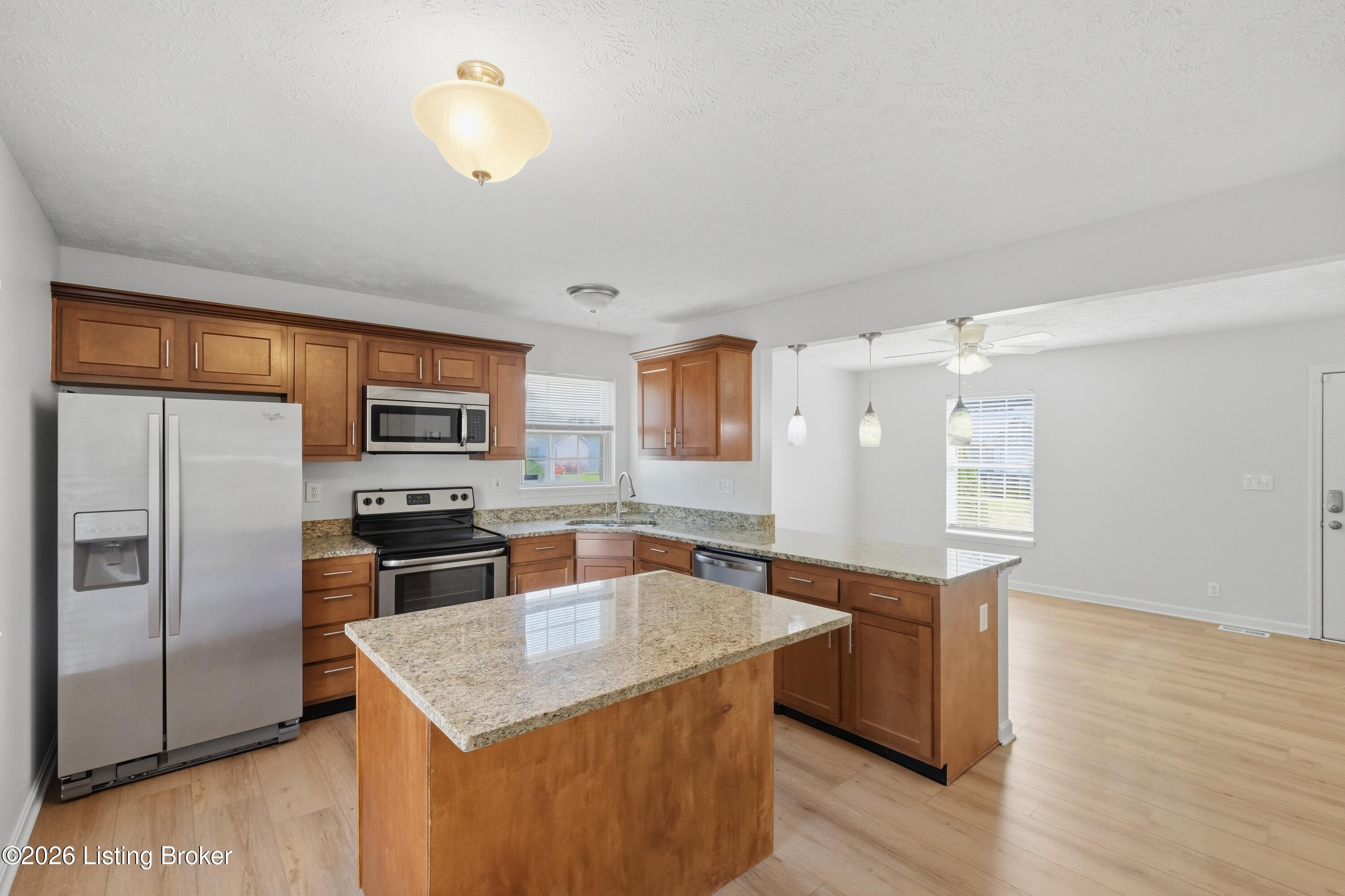 7714 Texlyn Ct Property Photo 11