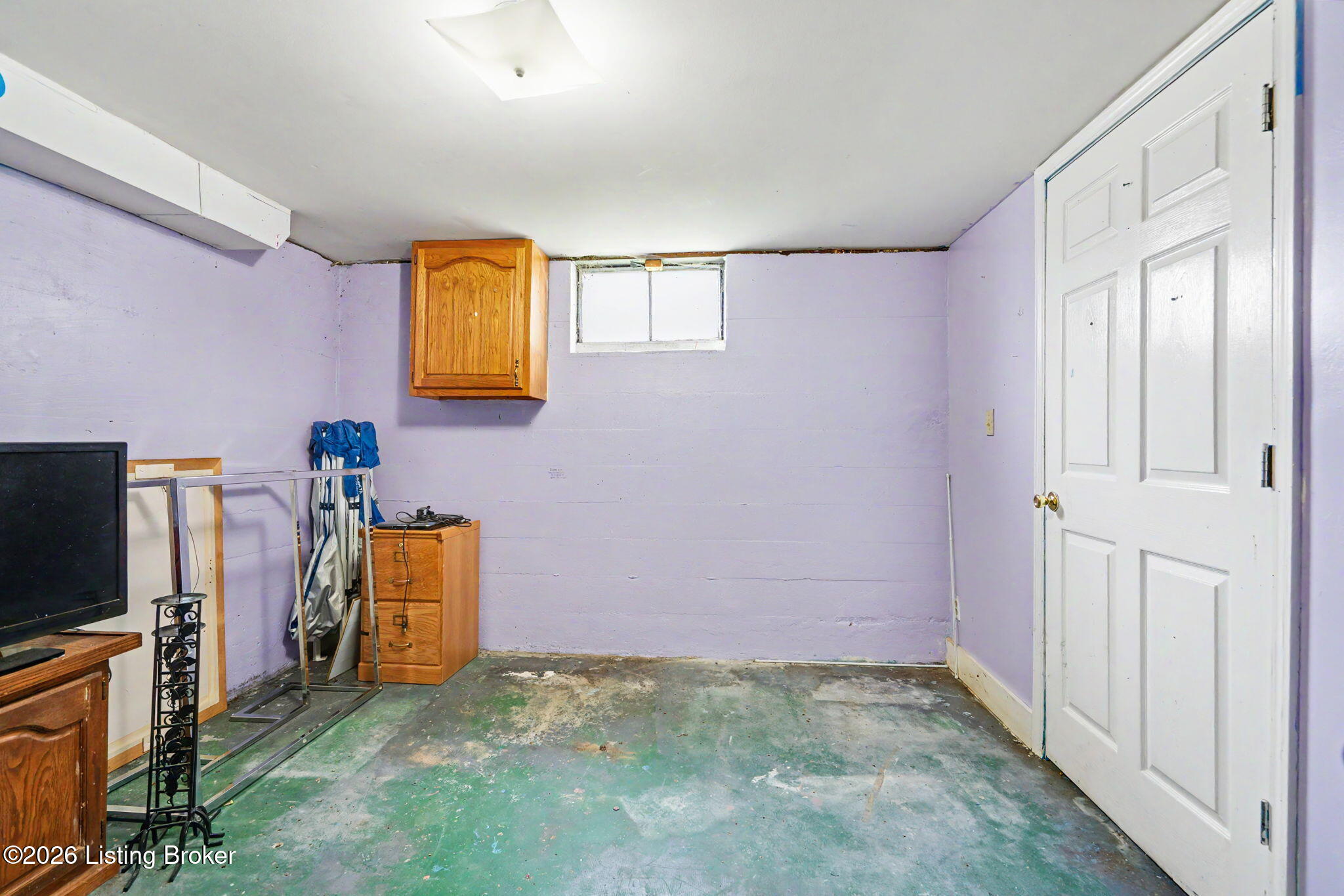 2238 Amboy Dr Property Photo 19