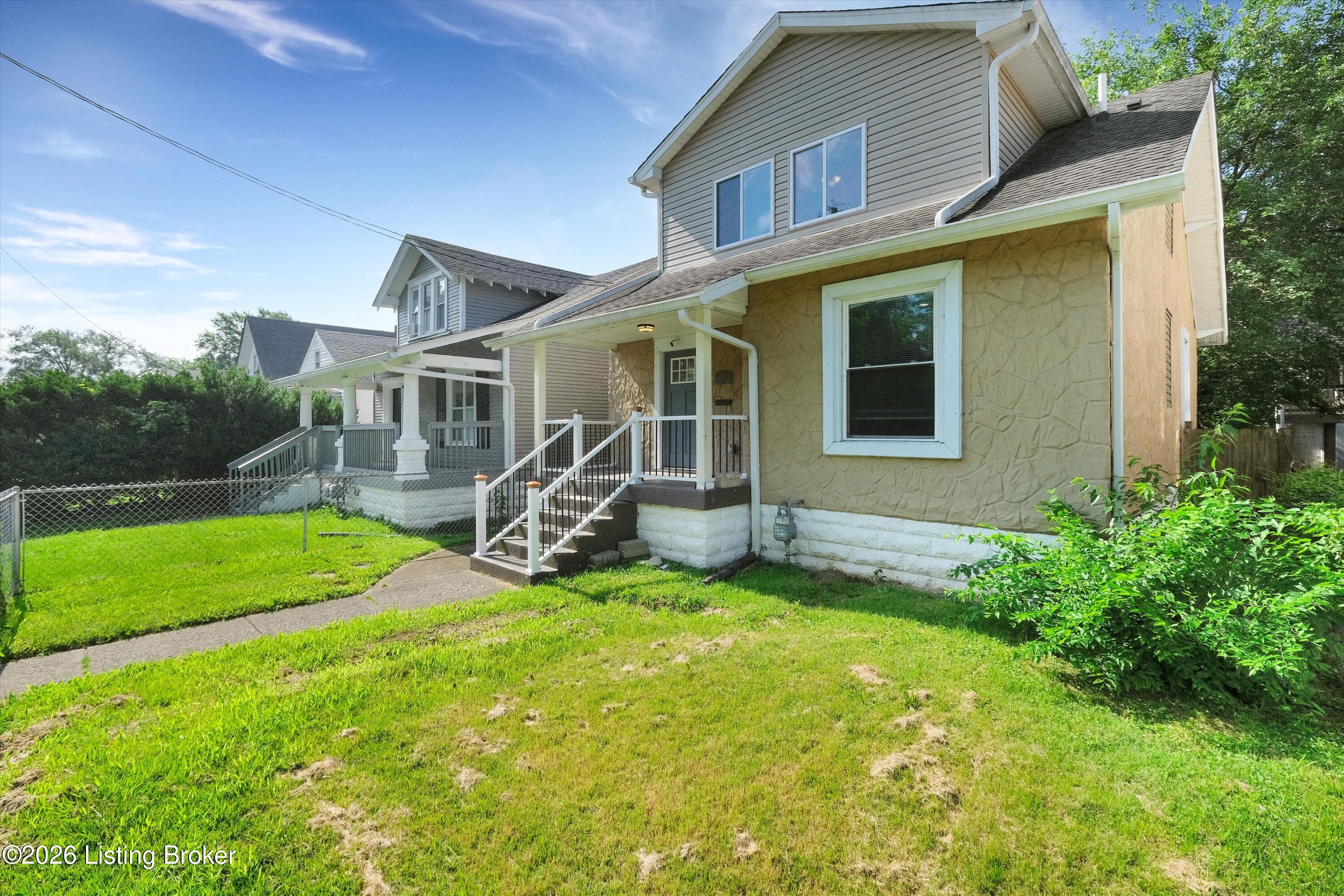 738 M St Property Photo 4