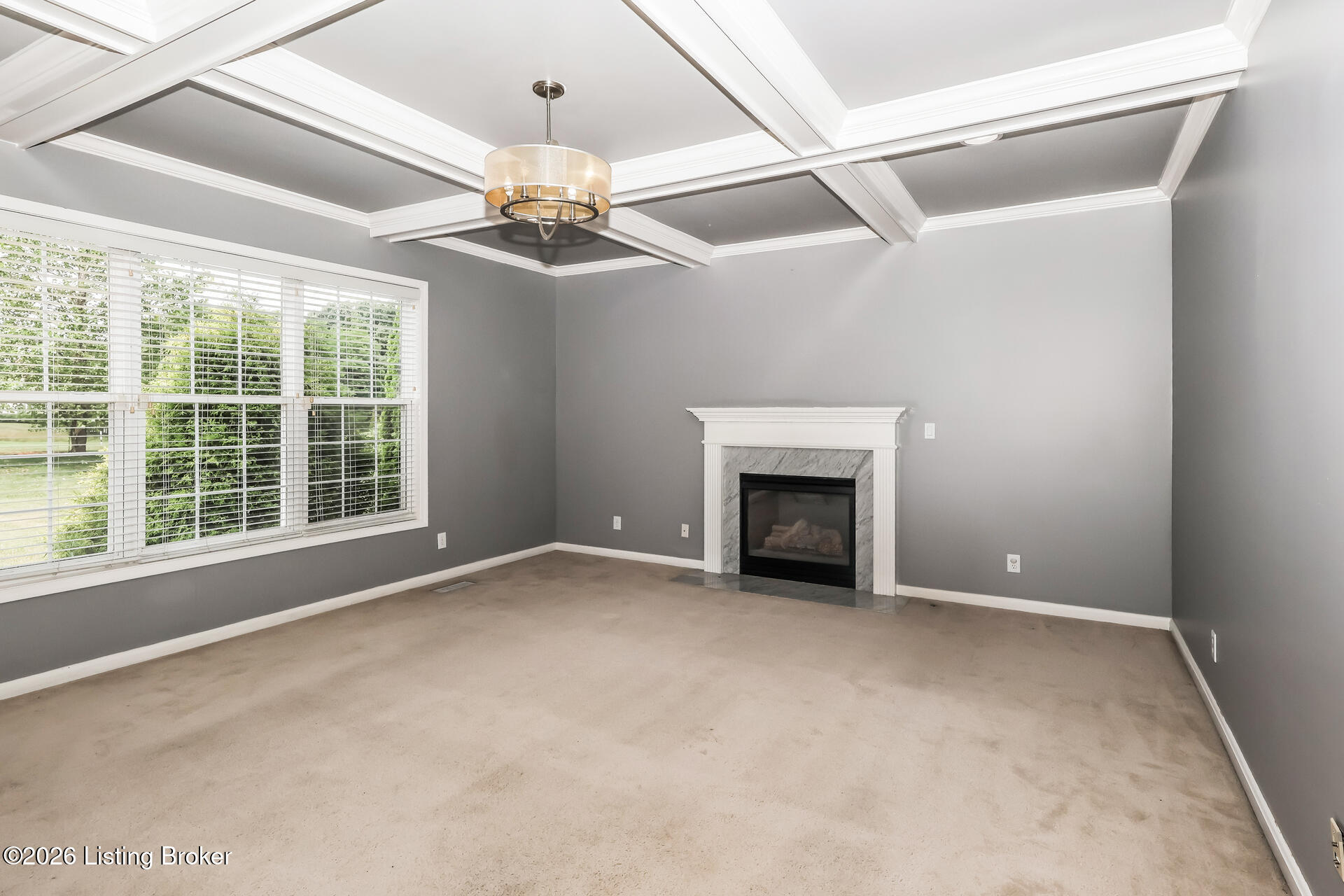 10917 Worthington Ln Property Photo 7