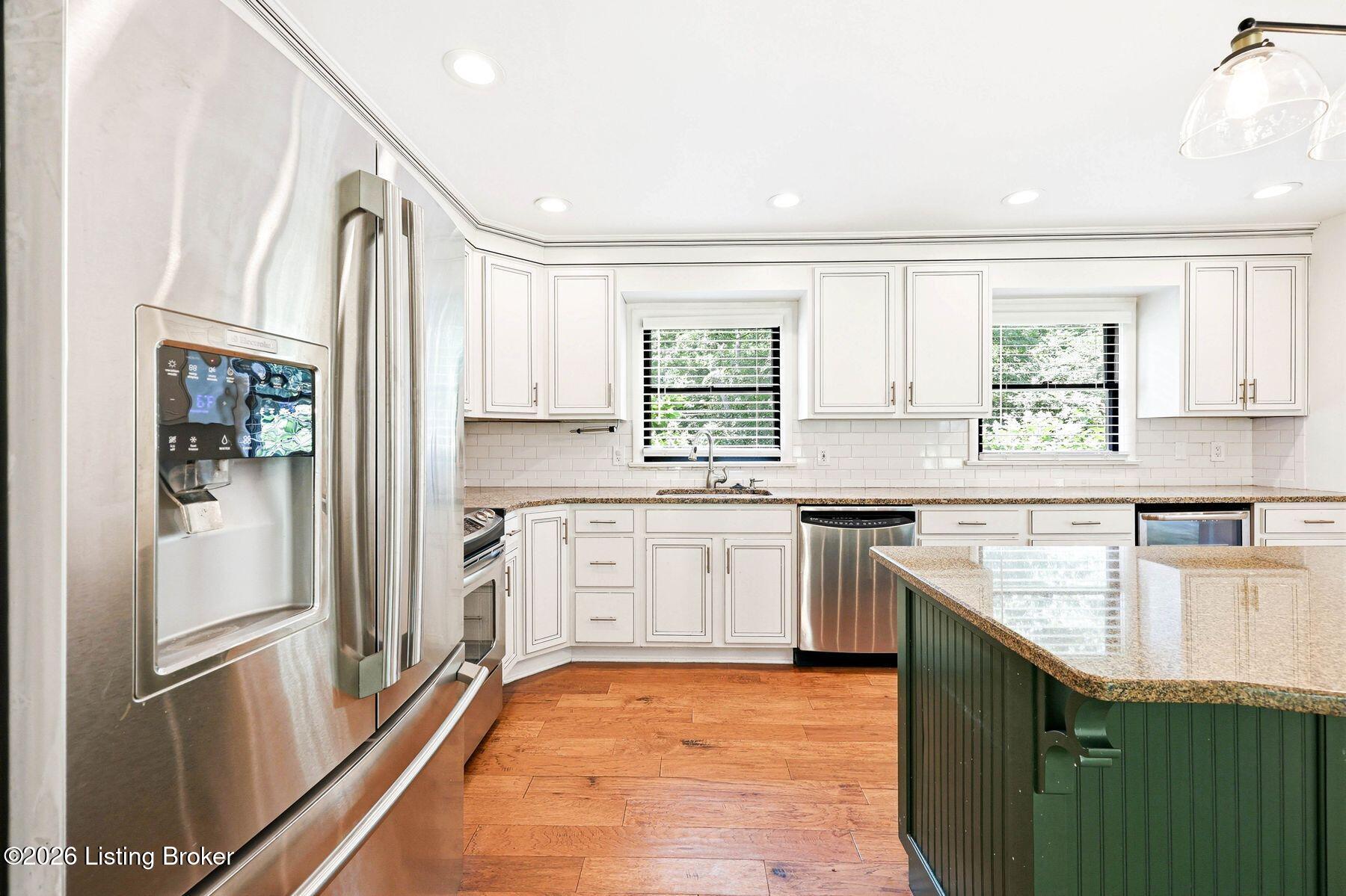 1007 Evergreen Rd Property Photo 12