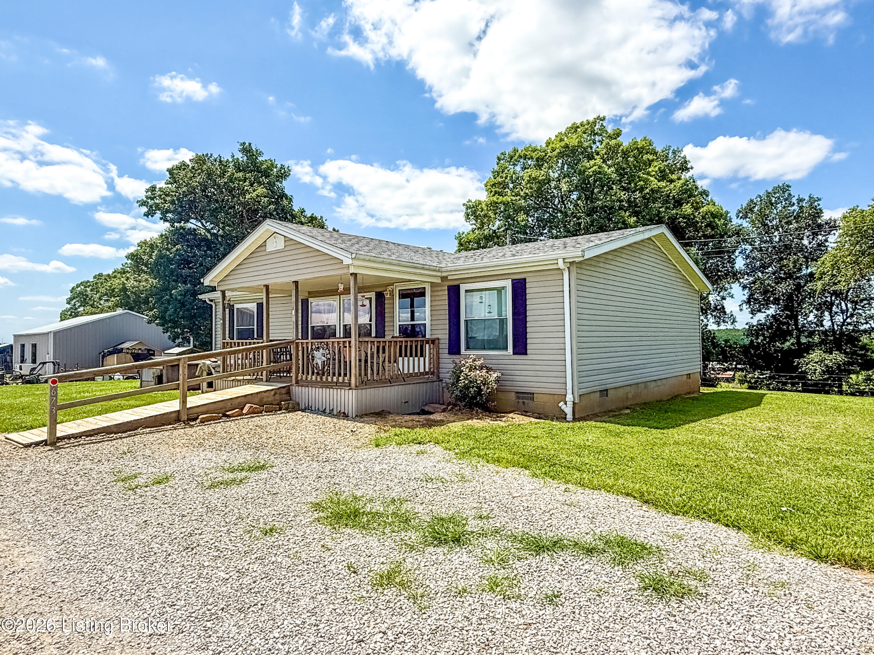 673 Doctor Cheal Rd Property Photo 3