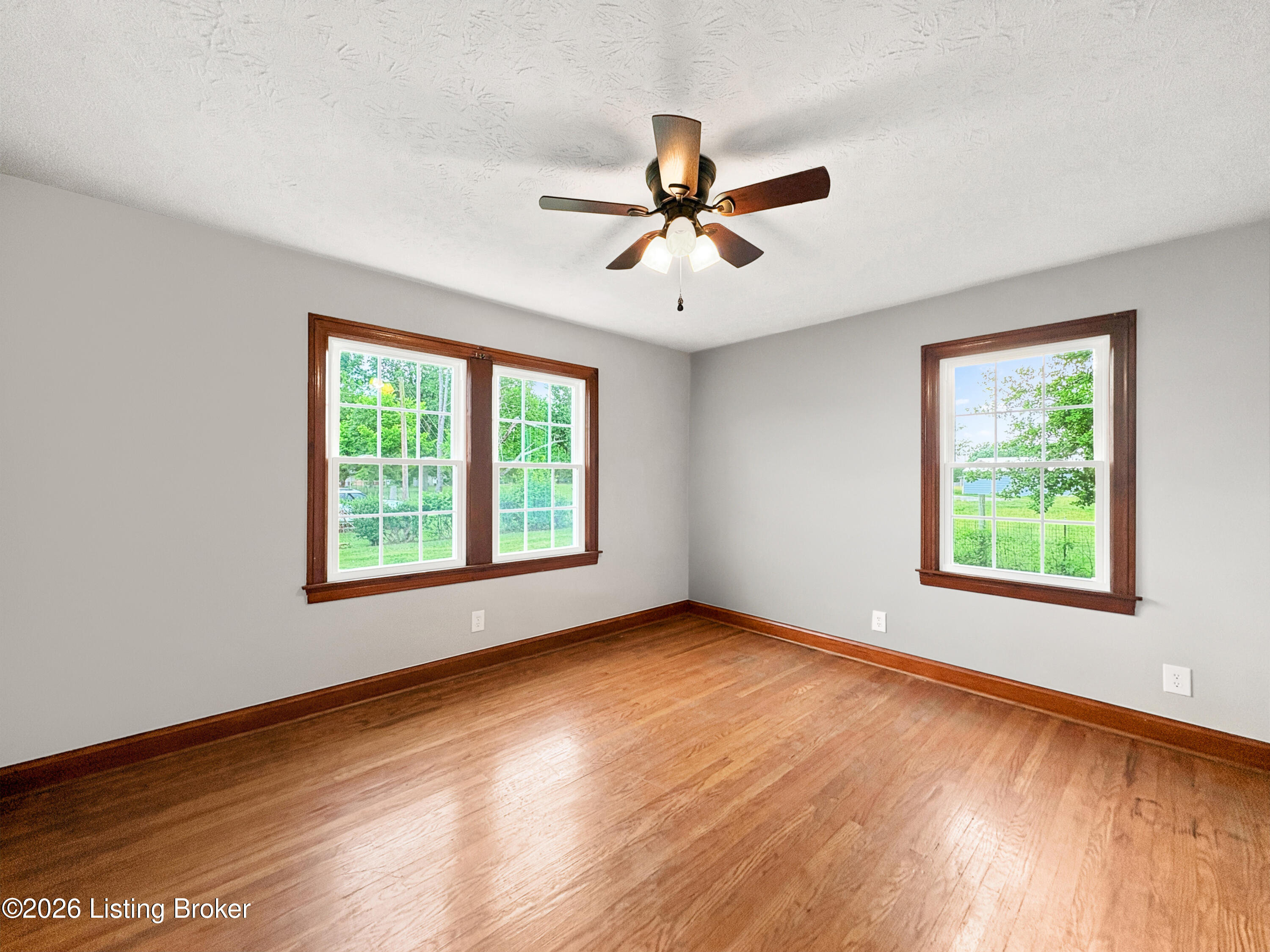 6215 Fox Ave Property Photo 11