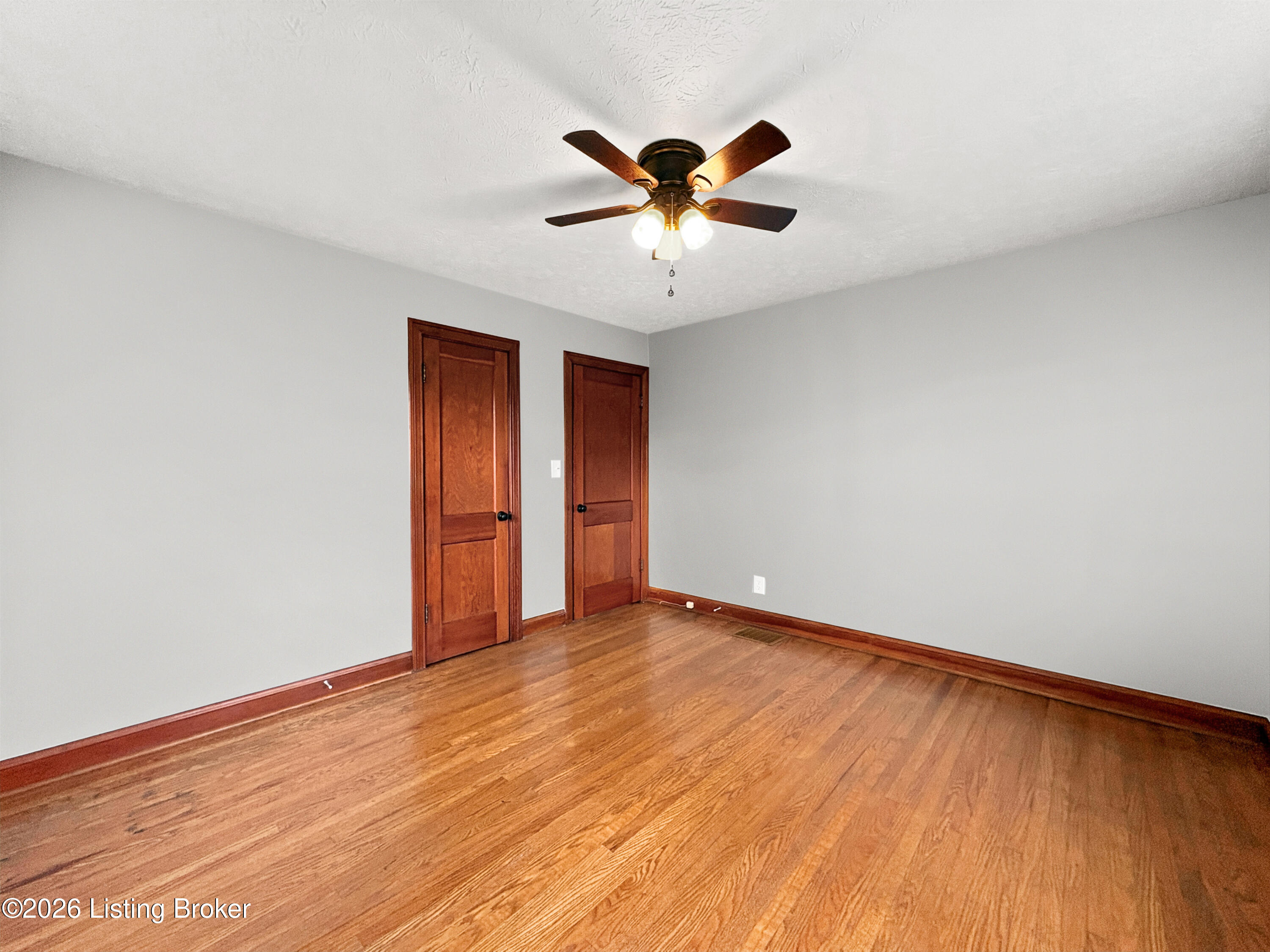 6215 Fox Ave Property Photo 12