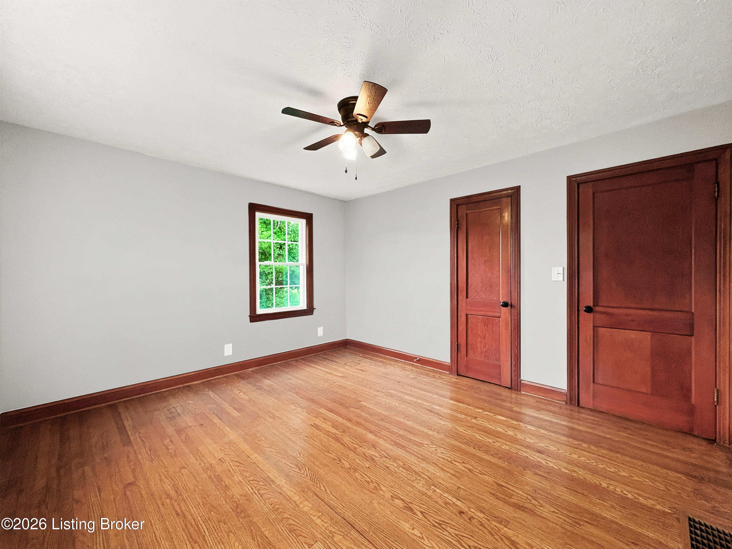 6215 Fox Ave Property Photo 14