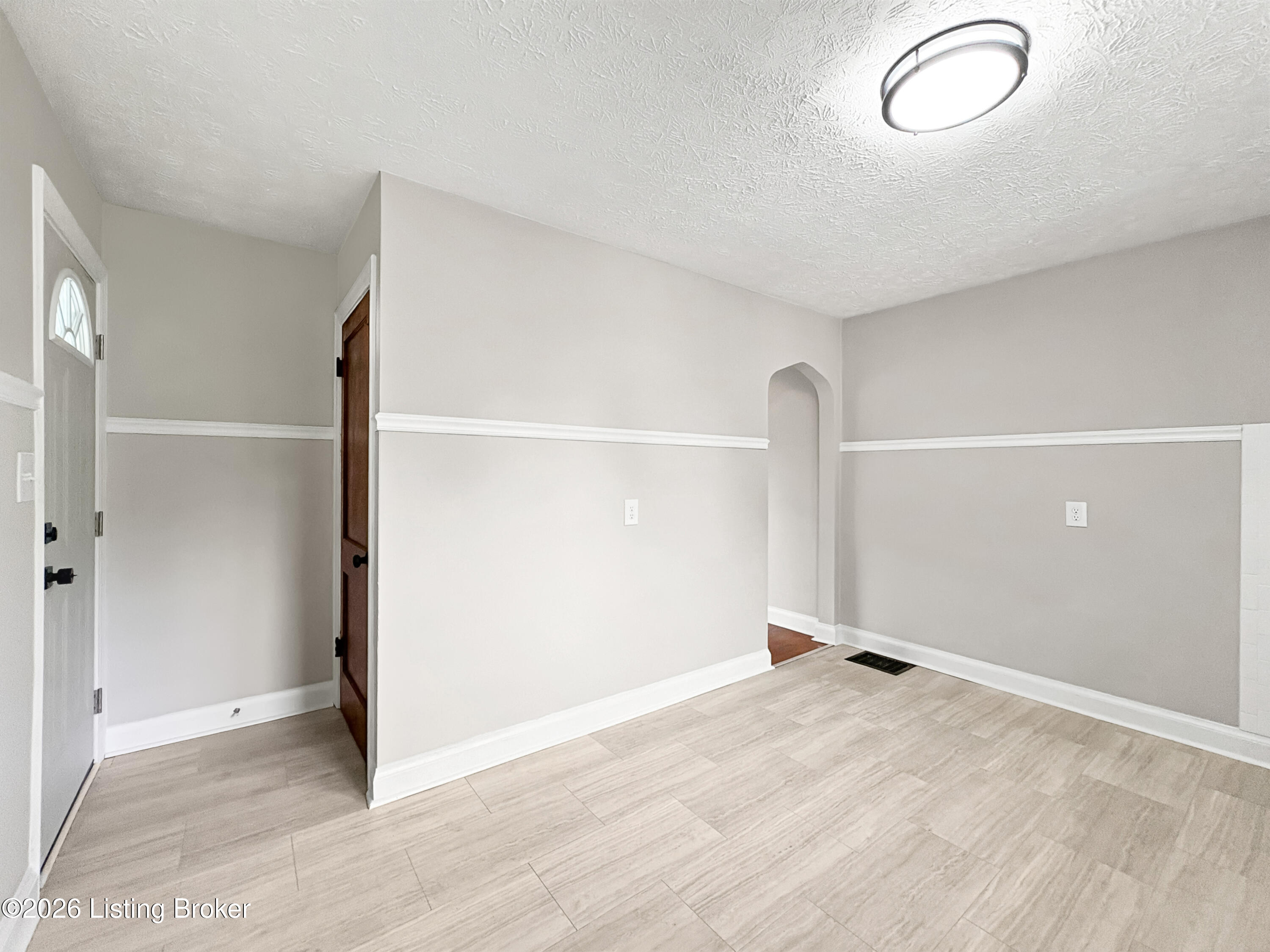 6215 Fox Ave Property Photo 26