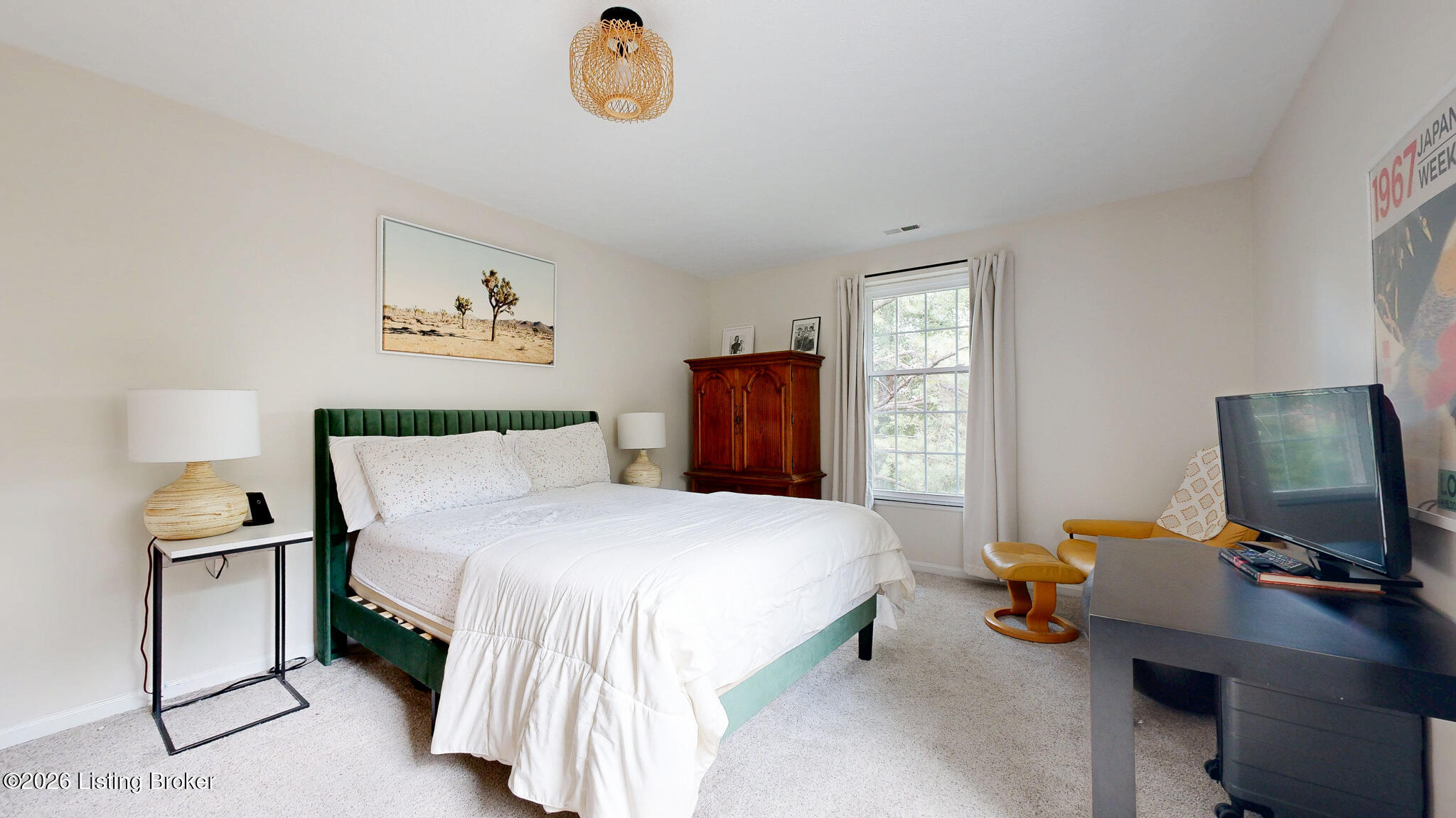1616 Gardiner Ln 211 Property Photo 22