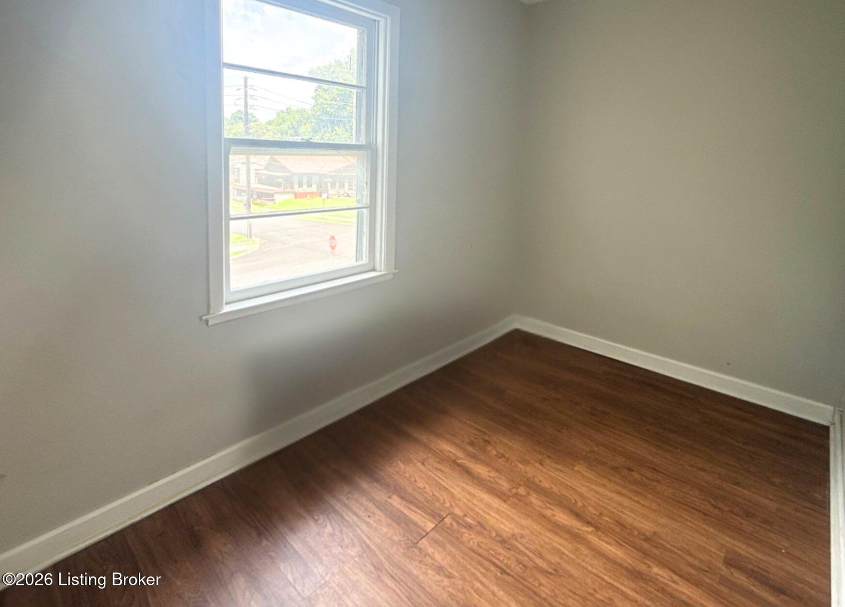 2901 Montana Ave Property Photo 12