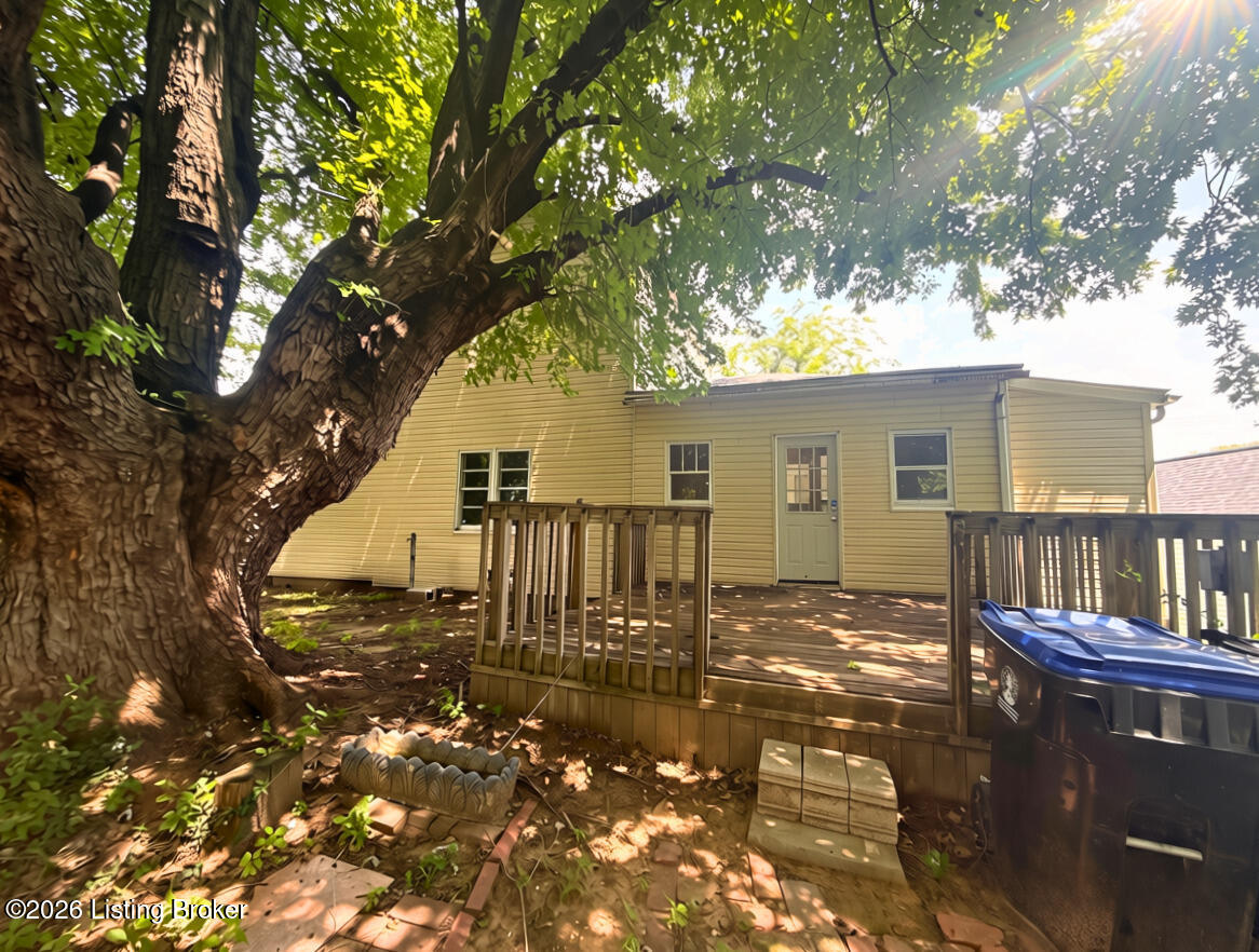 2901 Montana Ave Property Photo 15