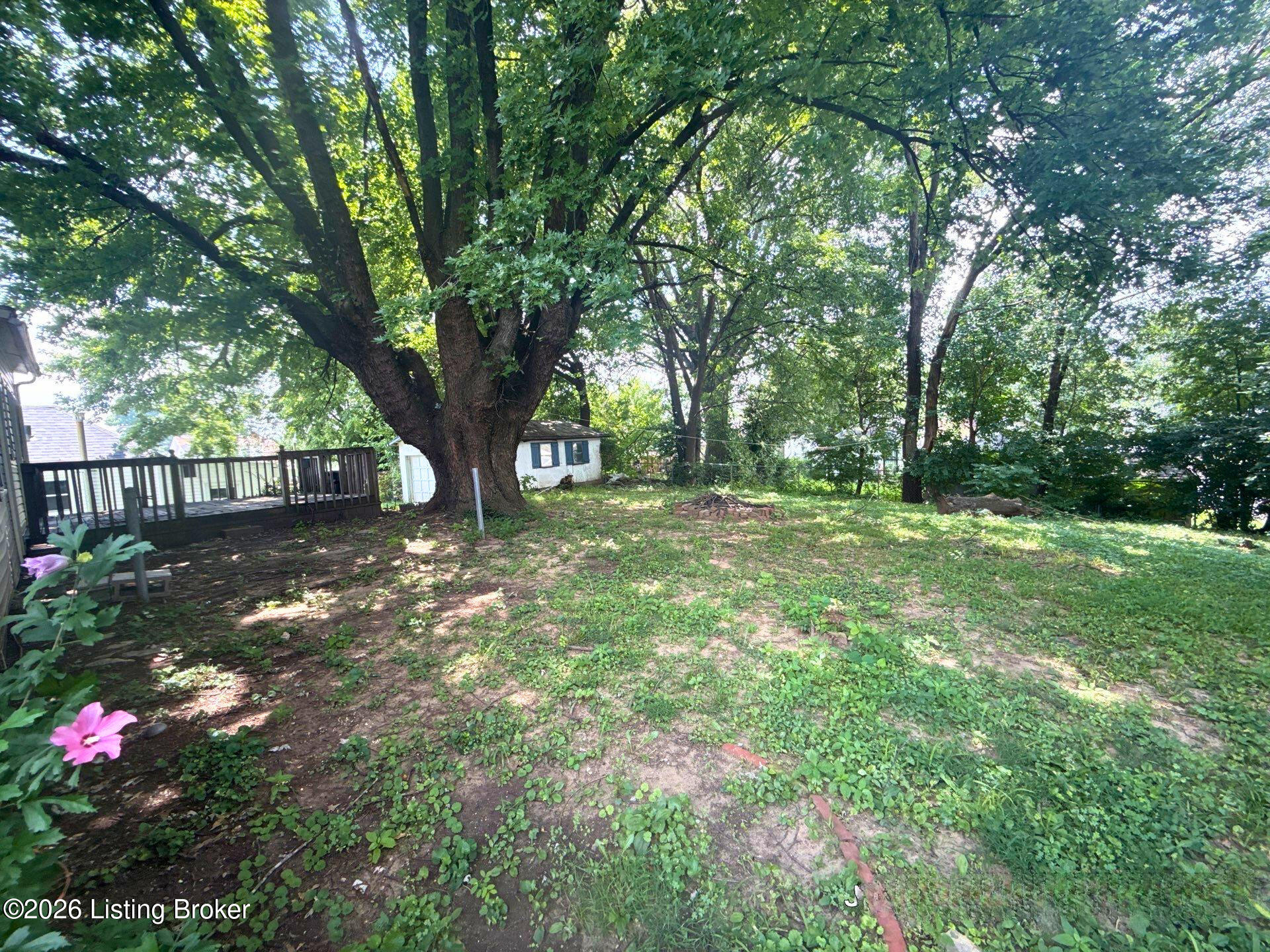 2901 Montana Ave Property Photo 18