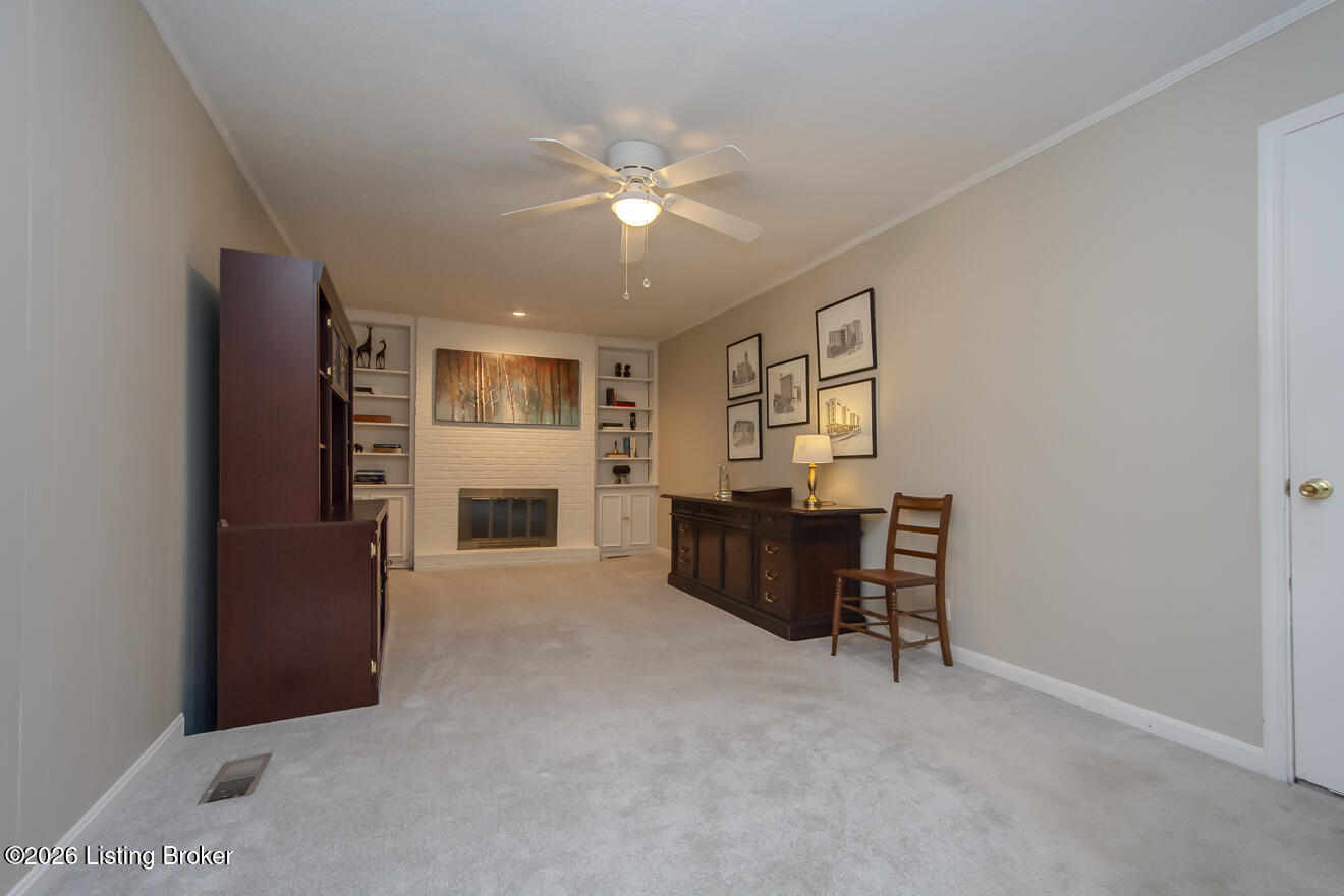1023 Whetstone Way Property Photo 15