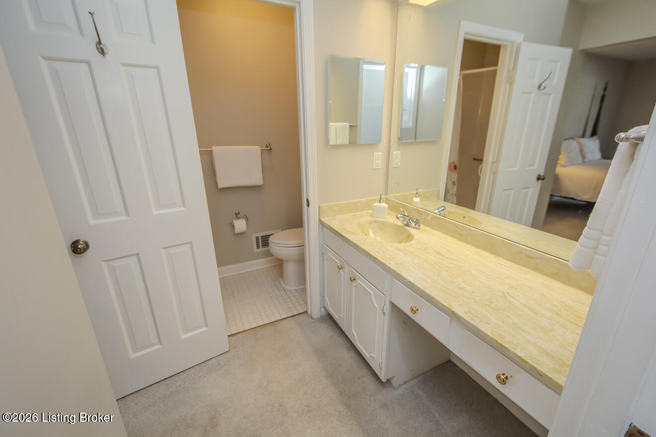1023 Whetstone Way Property Photo 31
