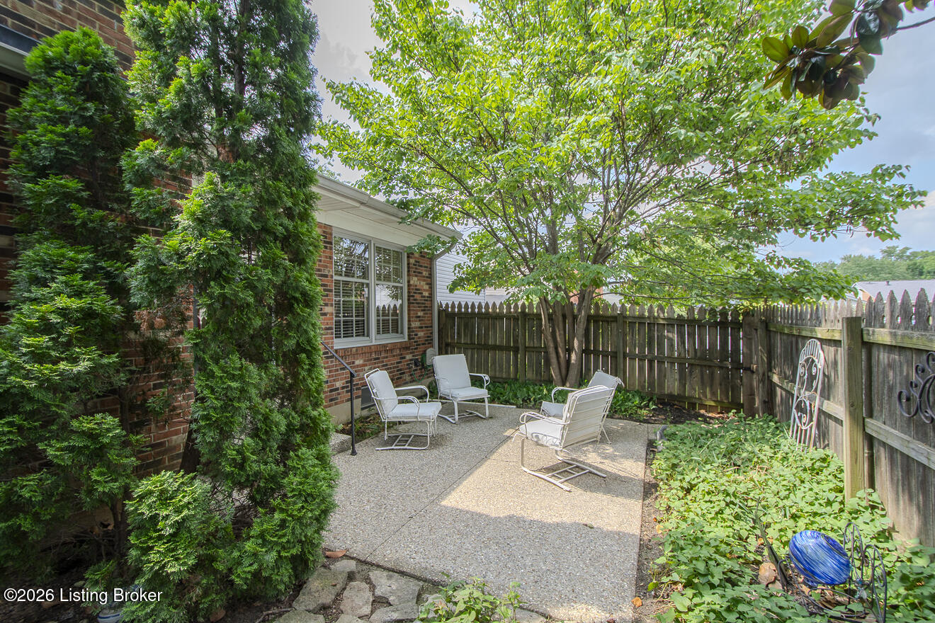 1023 Whetstone Way Property Photo 42
