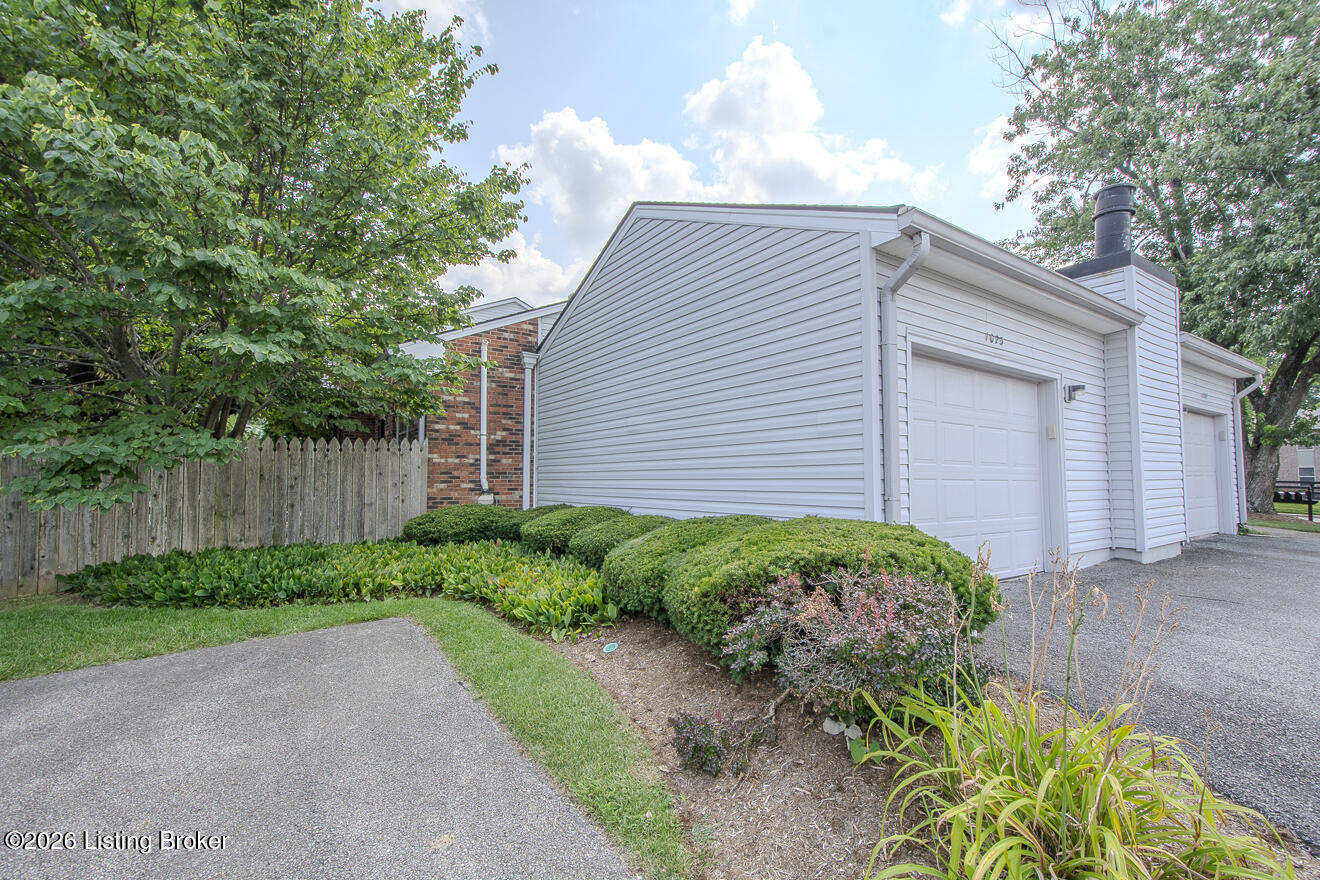 1023 Whetstone Way Property Photo 51