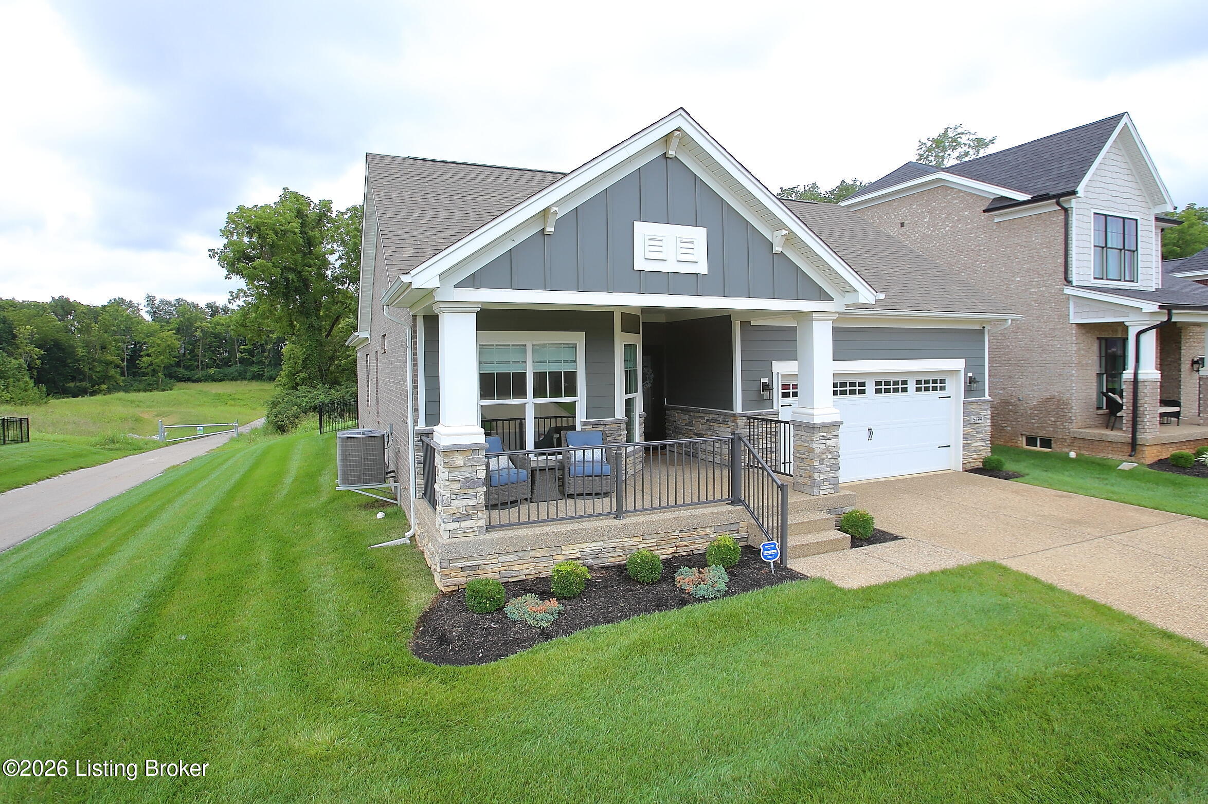 5724 Ruby Falls Dr Property Photo 1