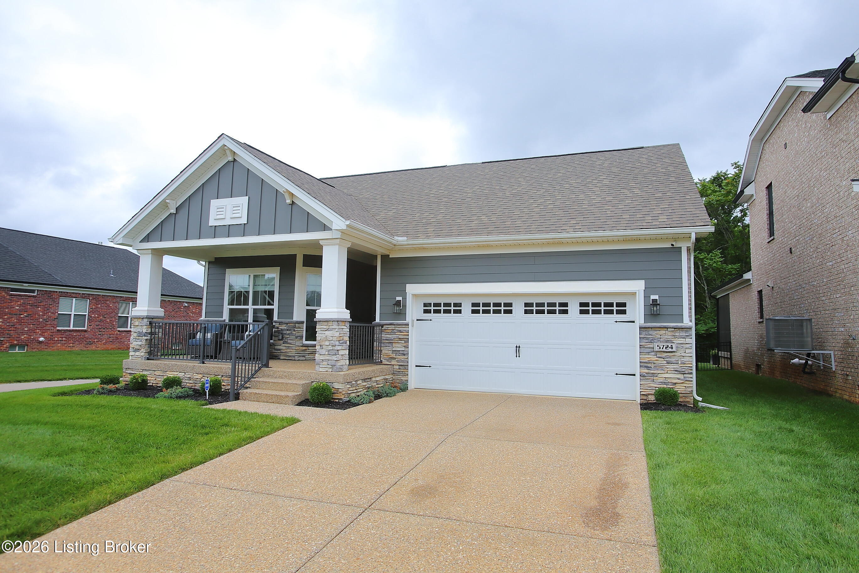 5724 Ruby Falls Dr Property Photo 3