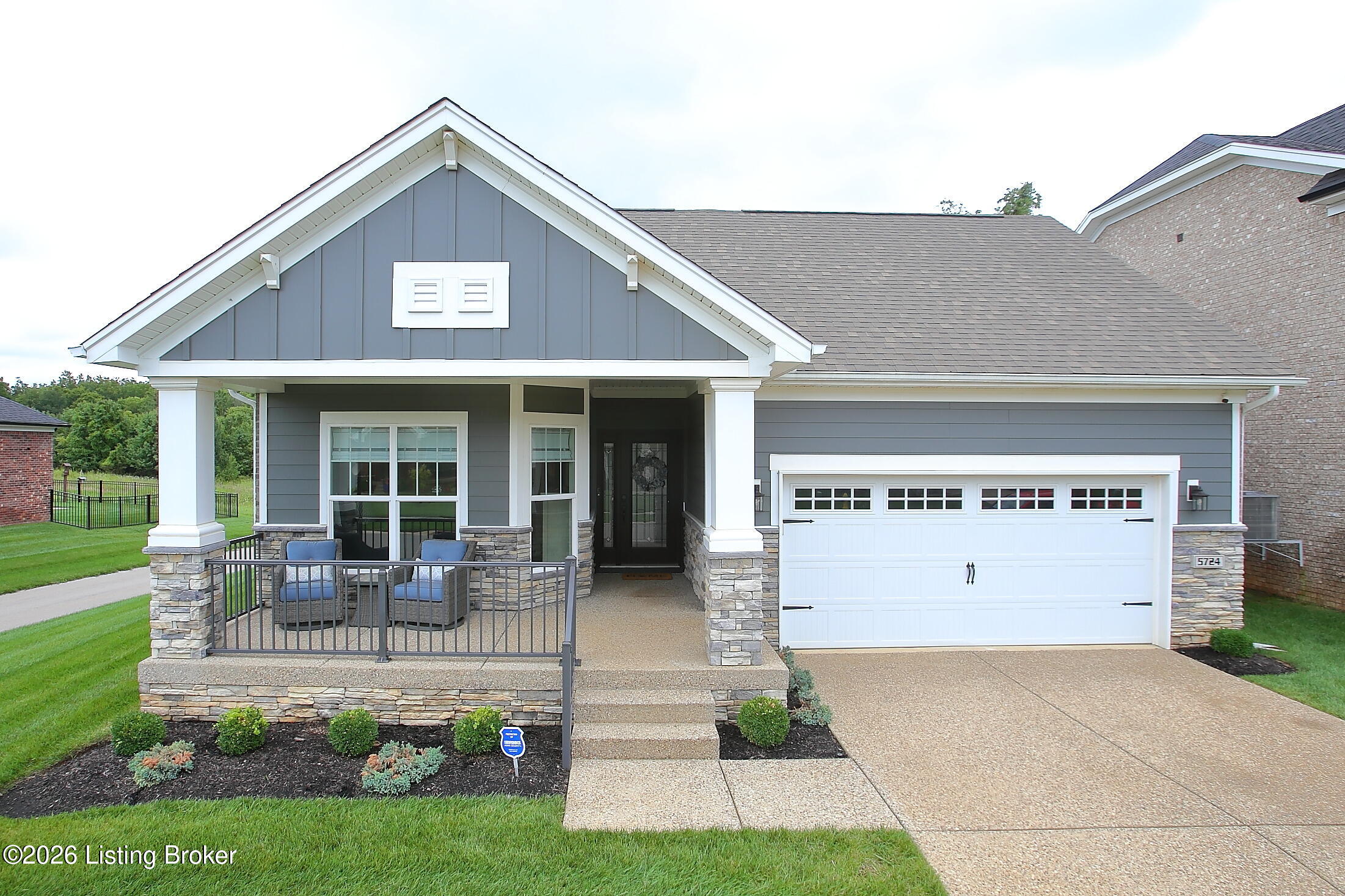 5724 Ruby Falls Dr Property Photo 5