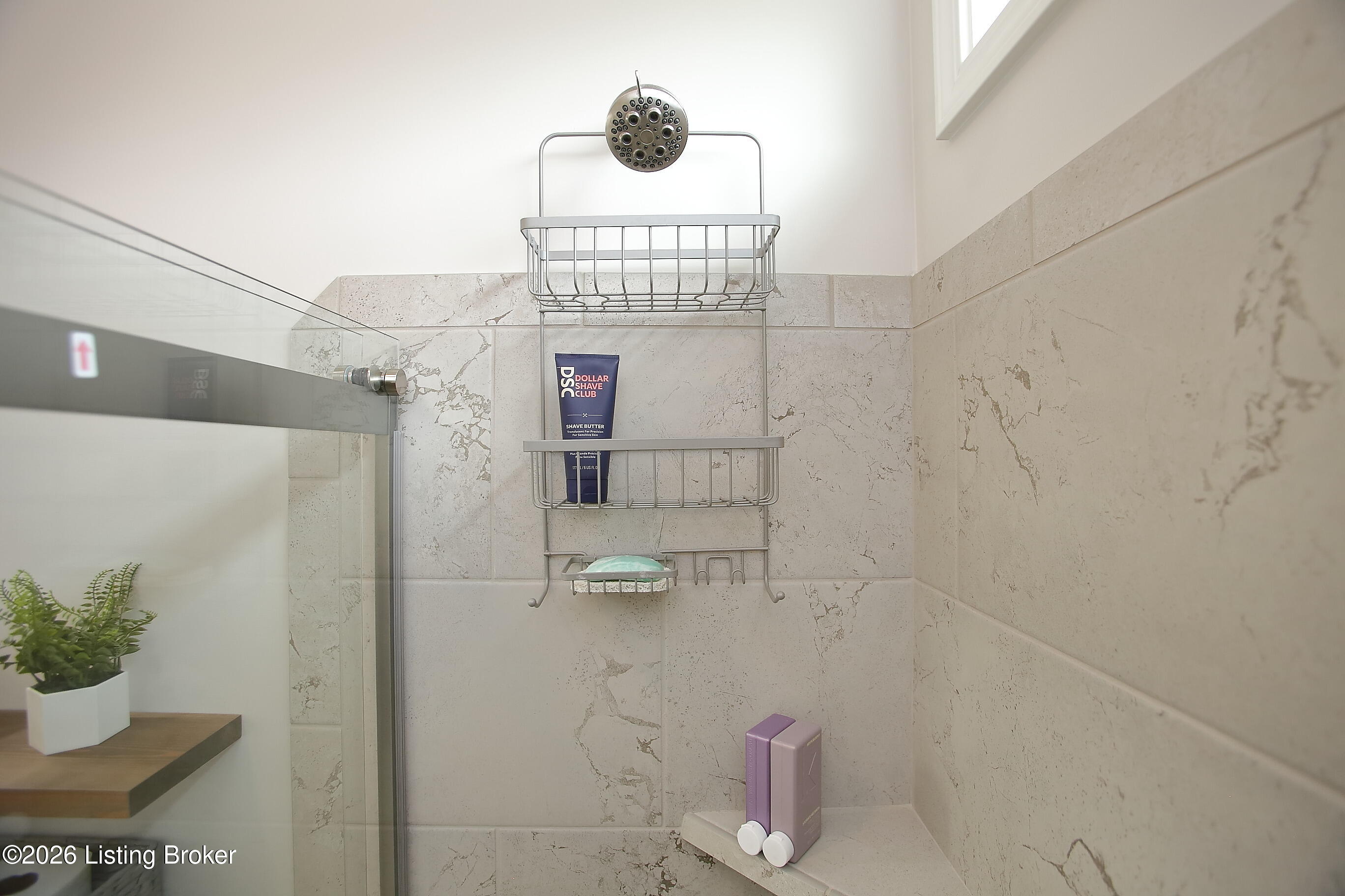 5724 Ruby Falls Dr Property Photo 18