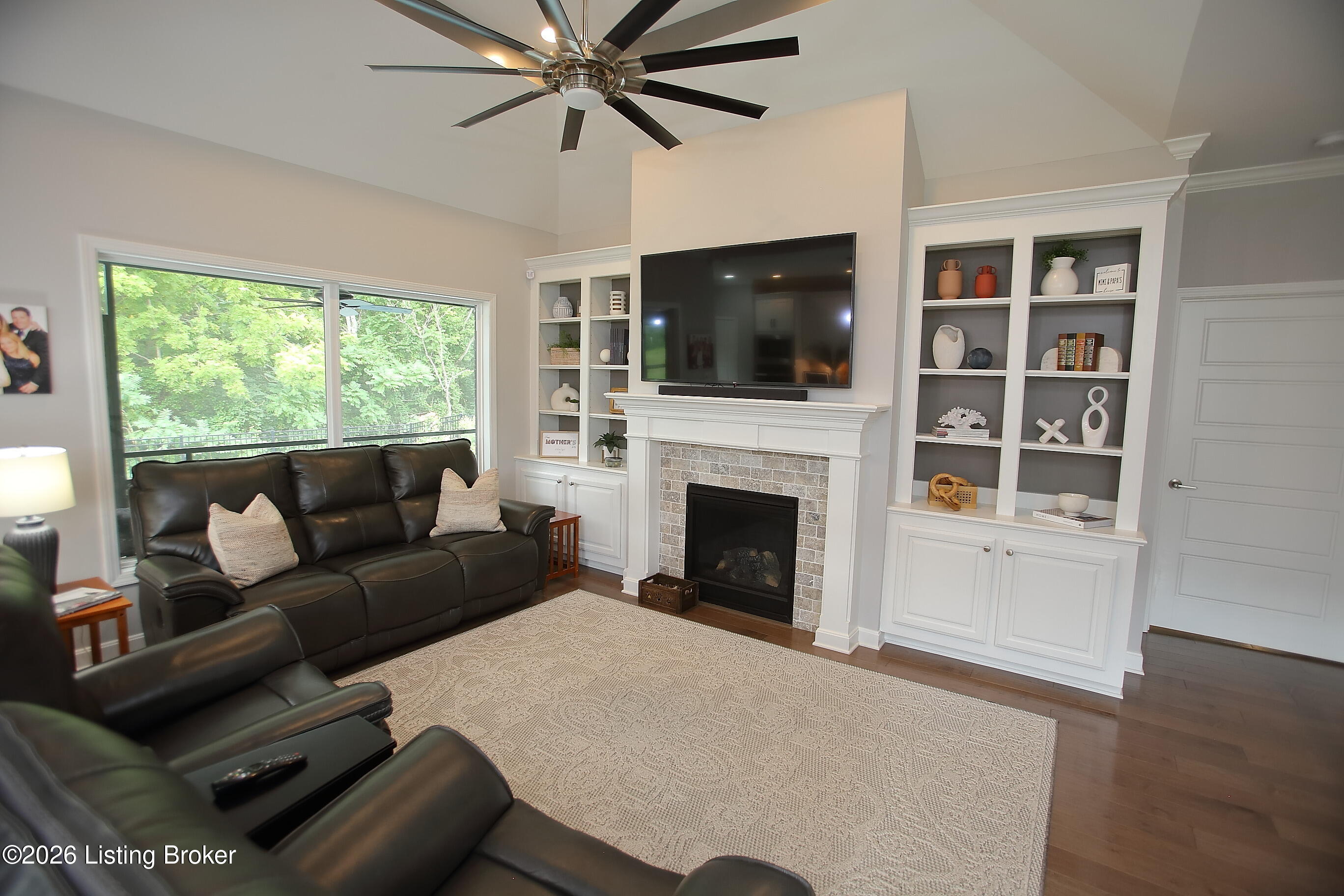 5724 Ruby Falls Dr Property Photo 24