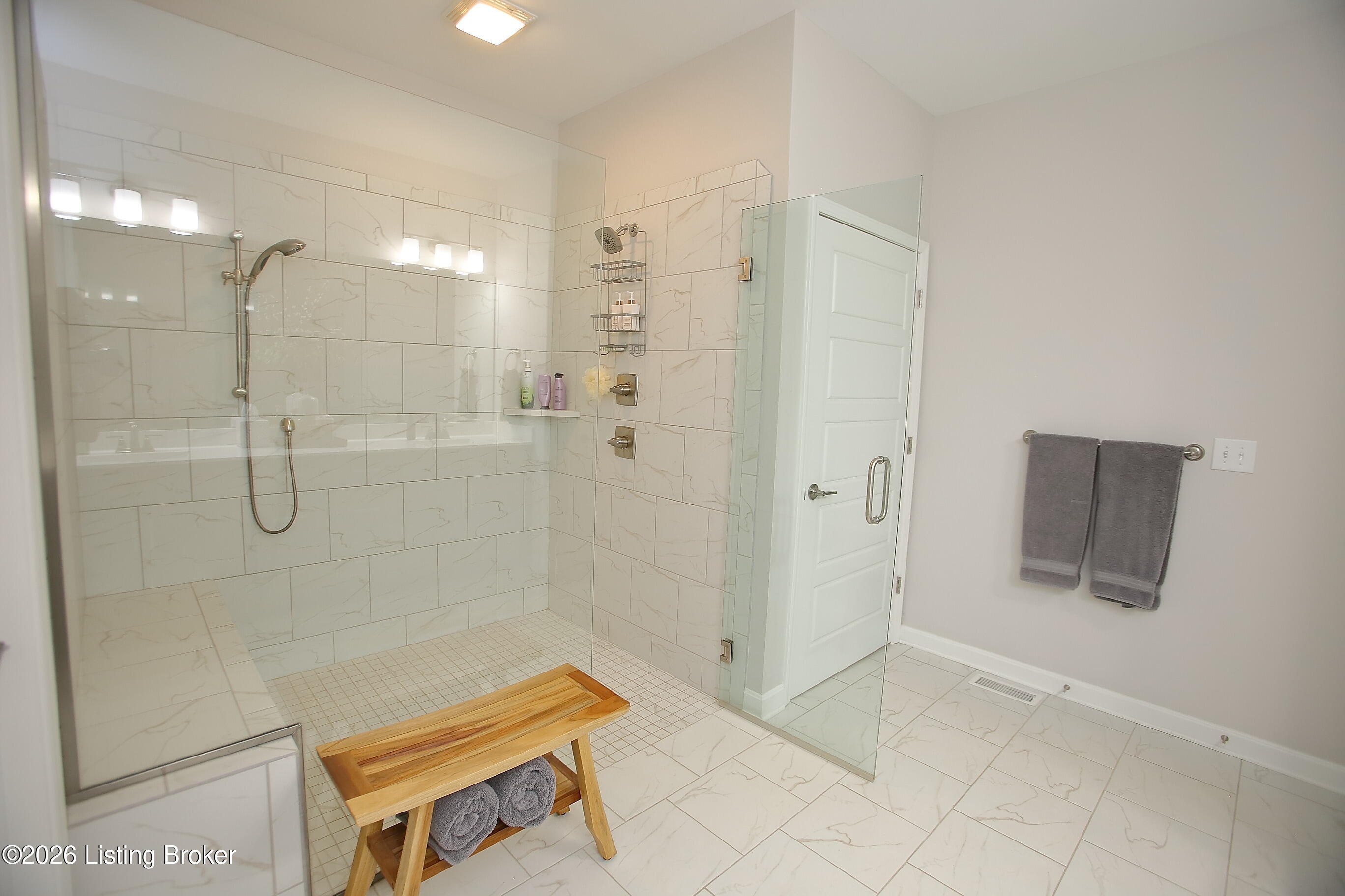 5724 Ruby Falls Dr Property Photo 46